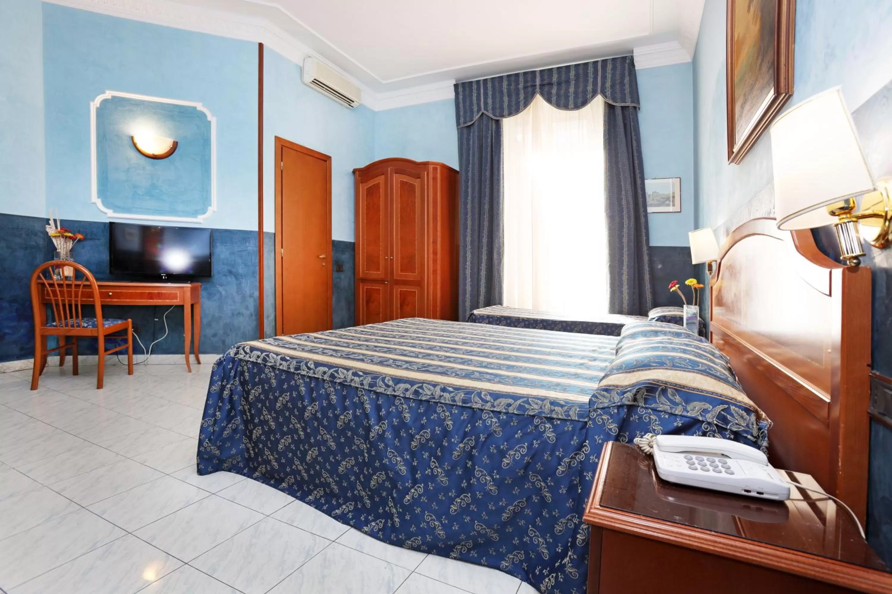 Triple Room in Hotel Rimini