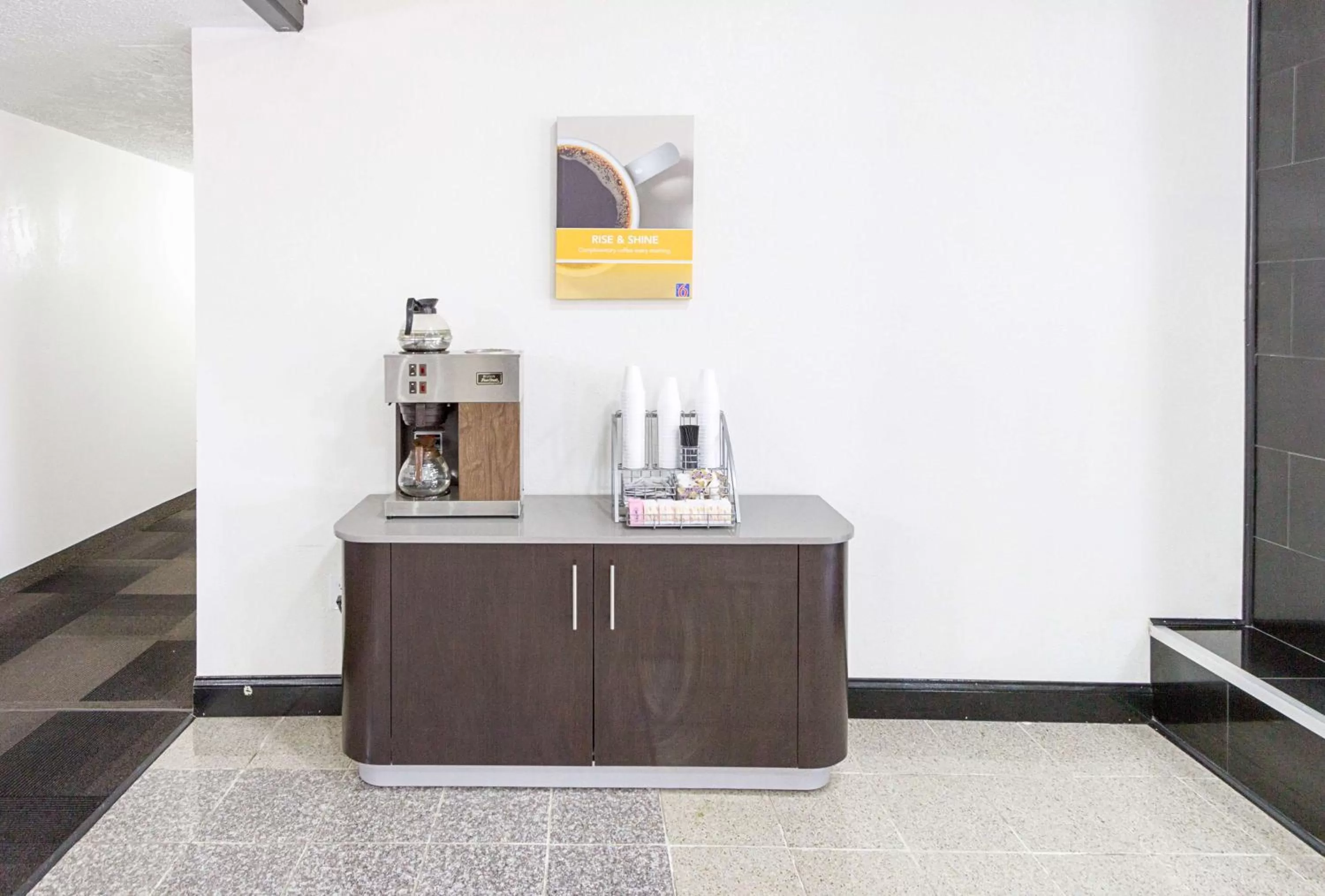 Lobby or reception in Motel 6-Sidney, OH