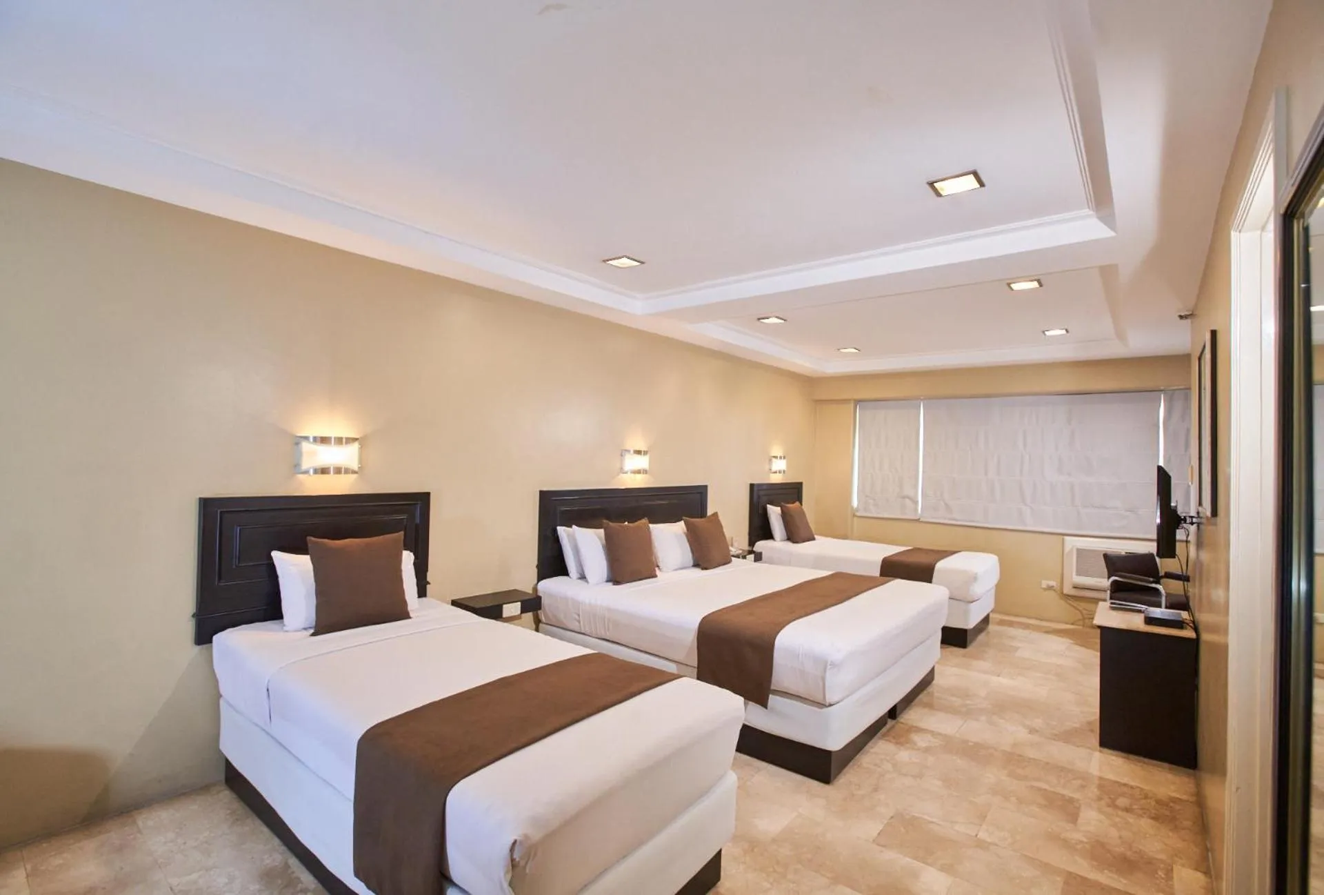 Superior Suite in Orchid Garden Suites