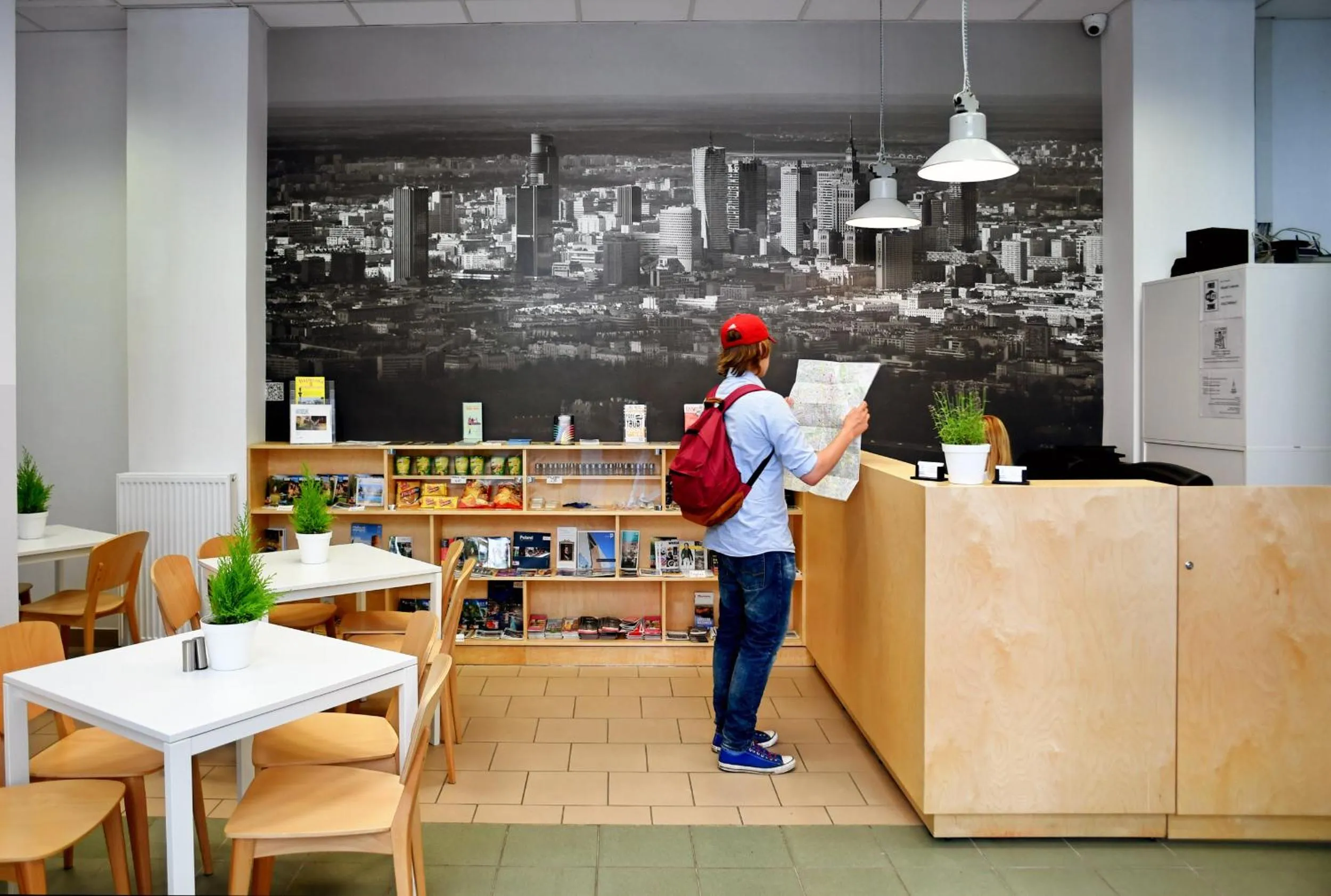  Single Room without Window in Warsaw Hostel Centrum Private Rooms & Dorms