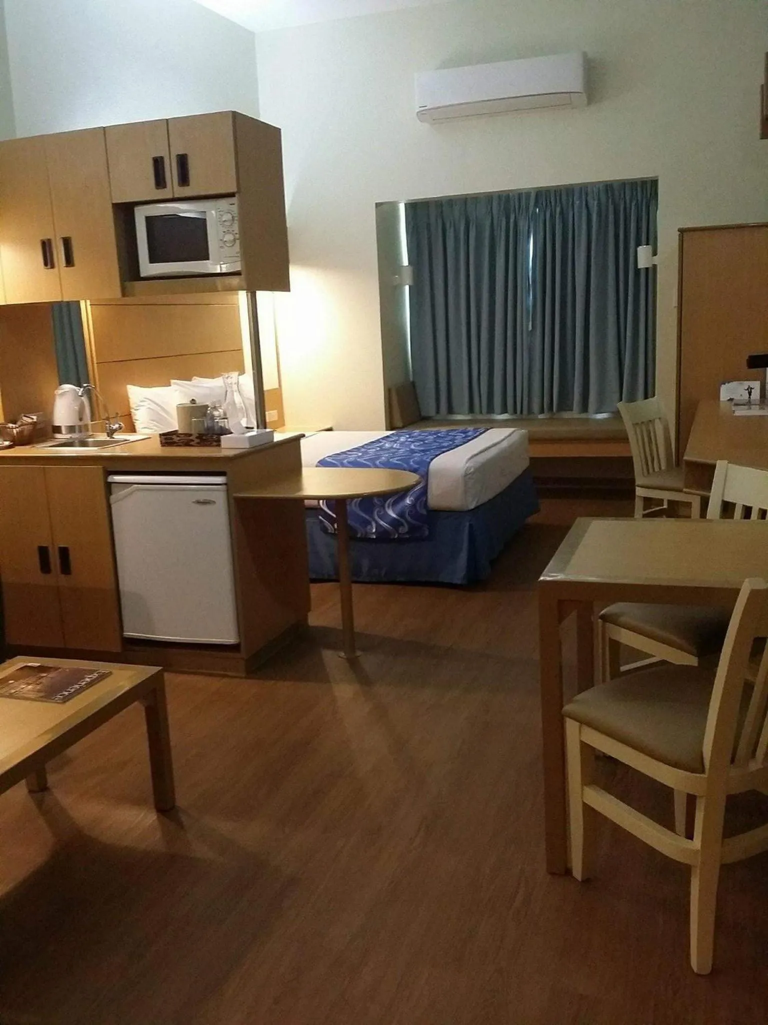 Suite in Microtel by Wyndham Davao