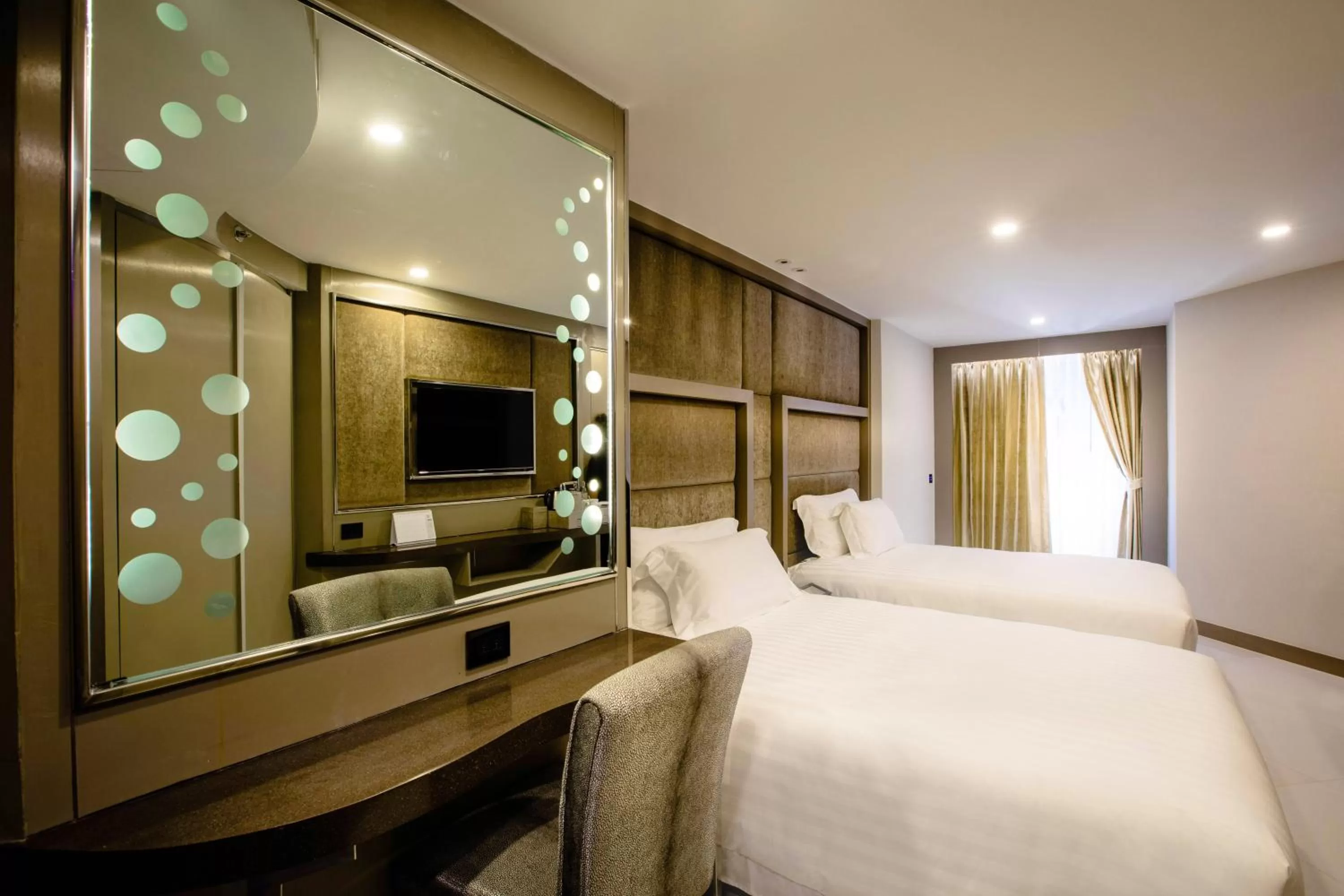 Deluxe Family Room in Azure Hotel Pattaya