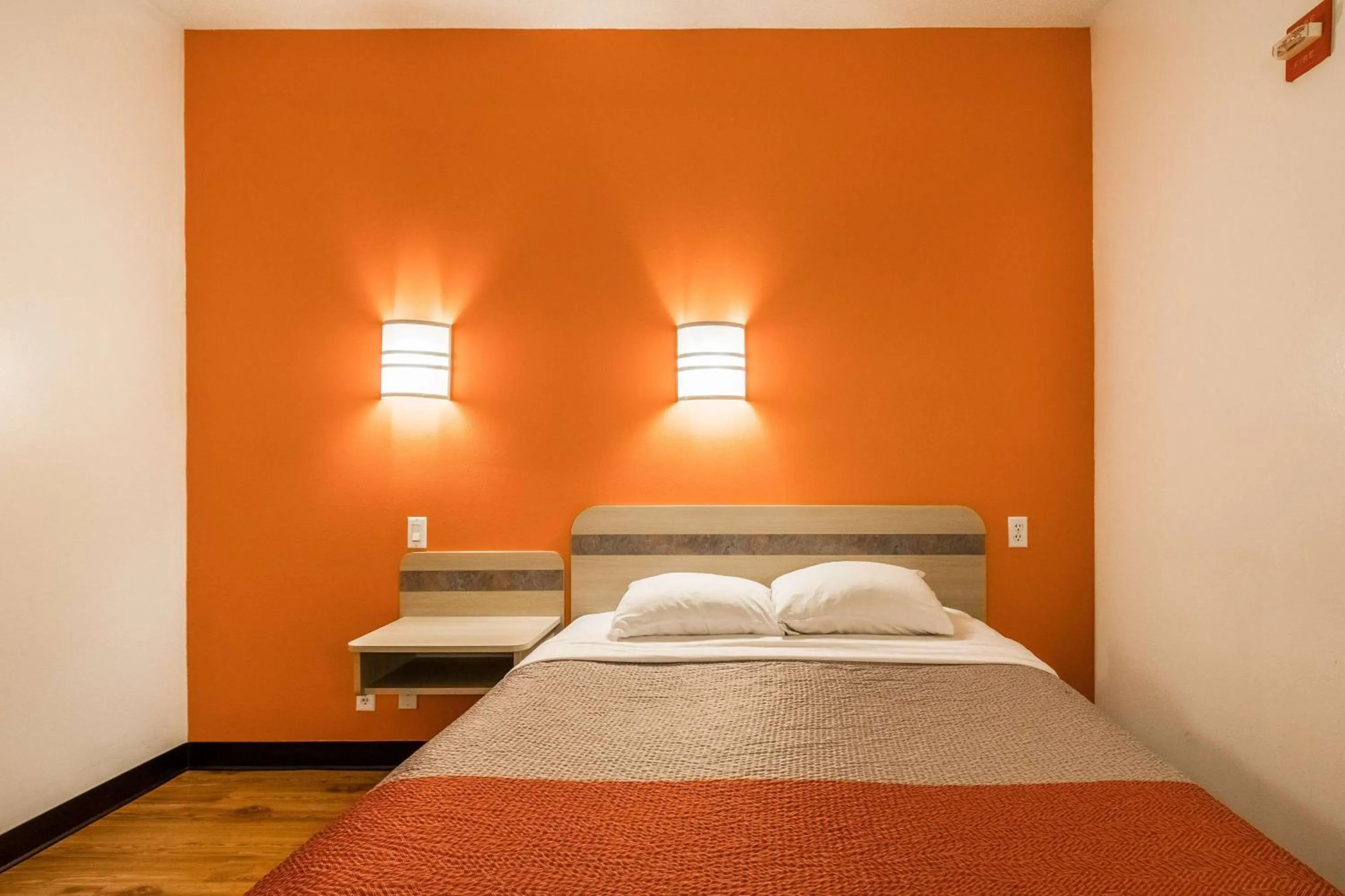 Suite - Non-Smoking in Motel 6-Newport, TN