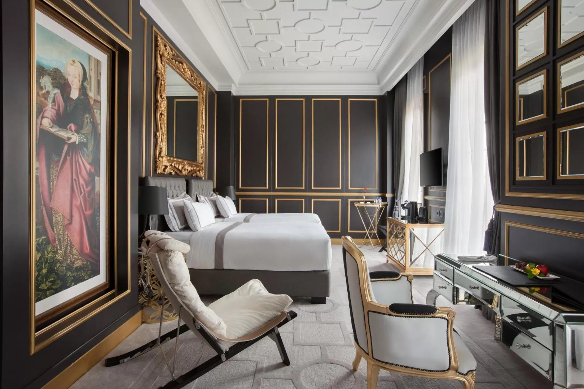 Premier Double Room with Free Mini-bar in Sofia Boutique Residence