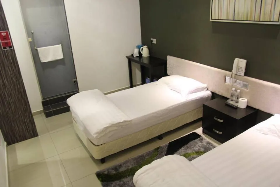 Superior Twin Room in M Design Hotel @ Seri Kembangan