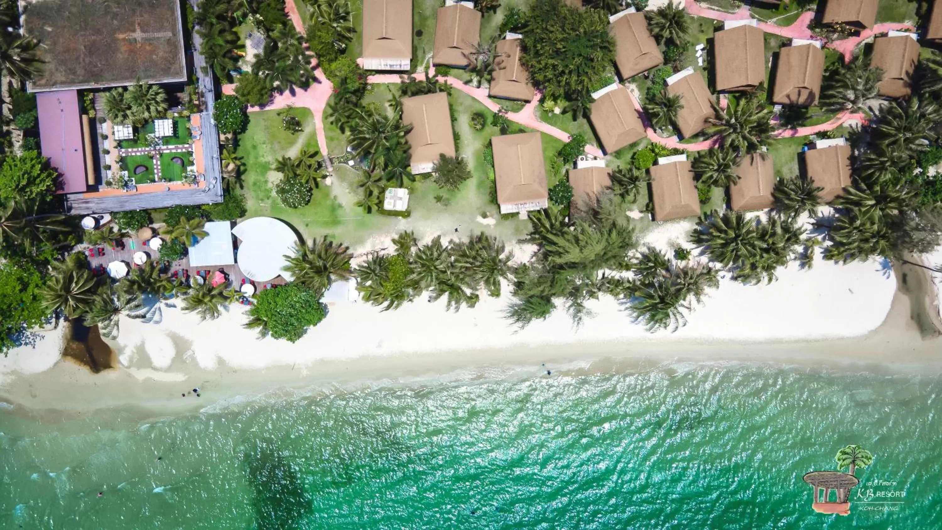 Bungalow - Beach Front in K.B. Resort