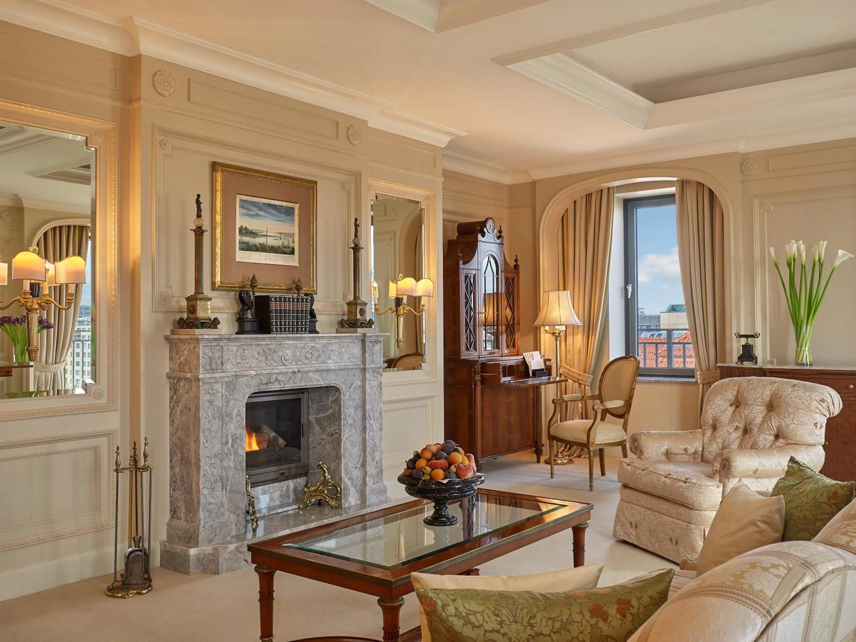 Presidential Suite in Regent Berlin by IHG