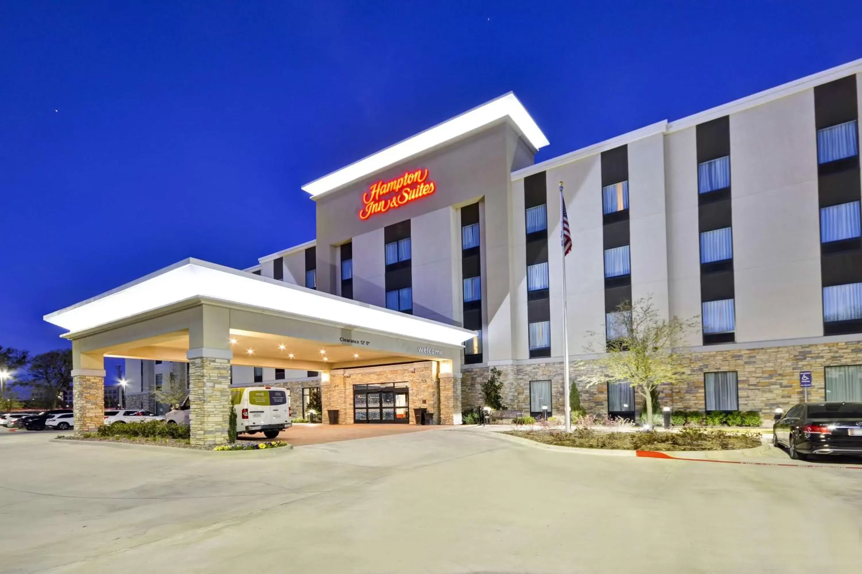 Hampton Inn & Suites Dallas/Plano-East Hampton Inn & Suites Dallas/Plano-East