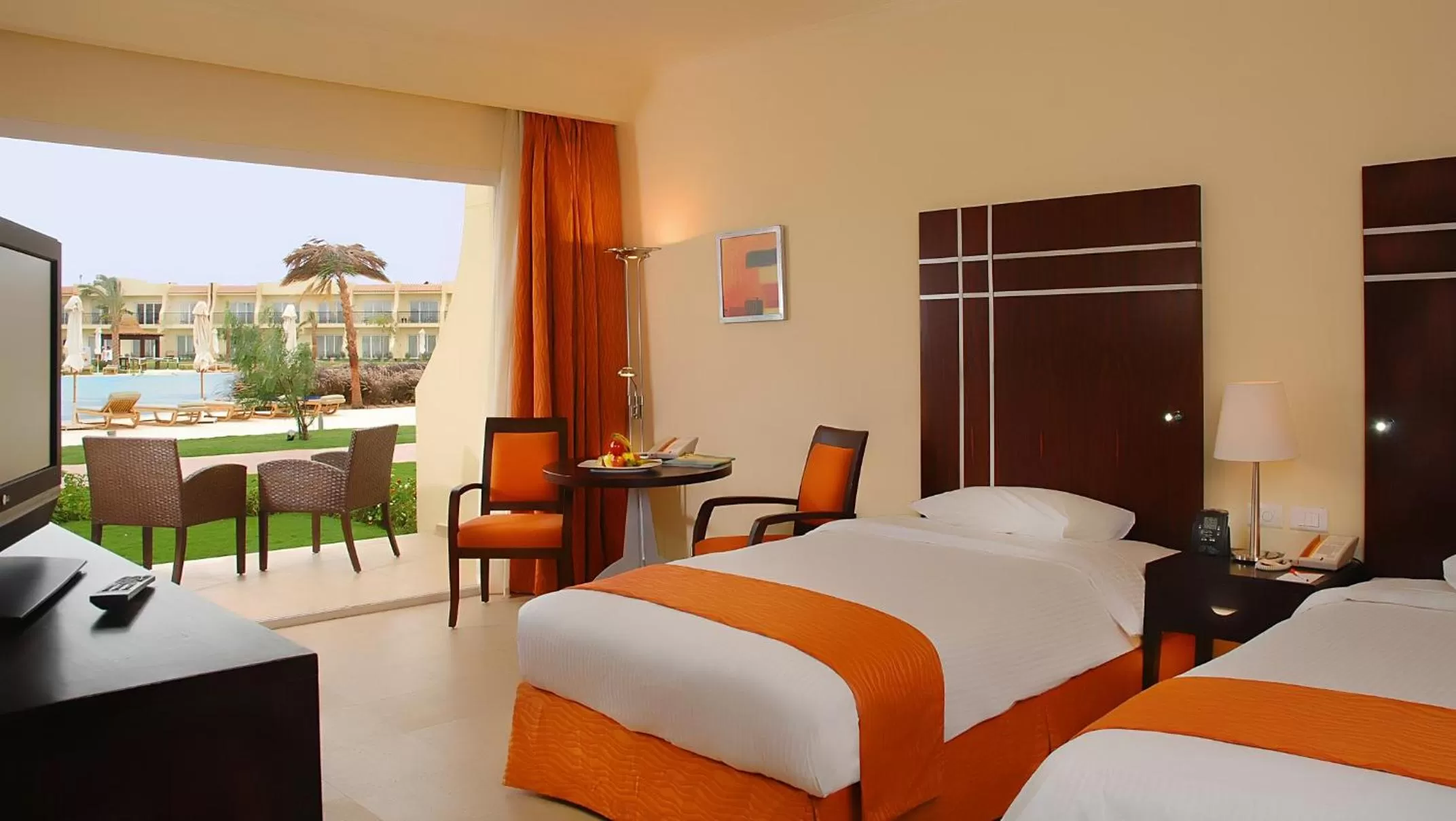 Twin Room with Pool View in DoubleTree by Hilton Sharks Bay Resort