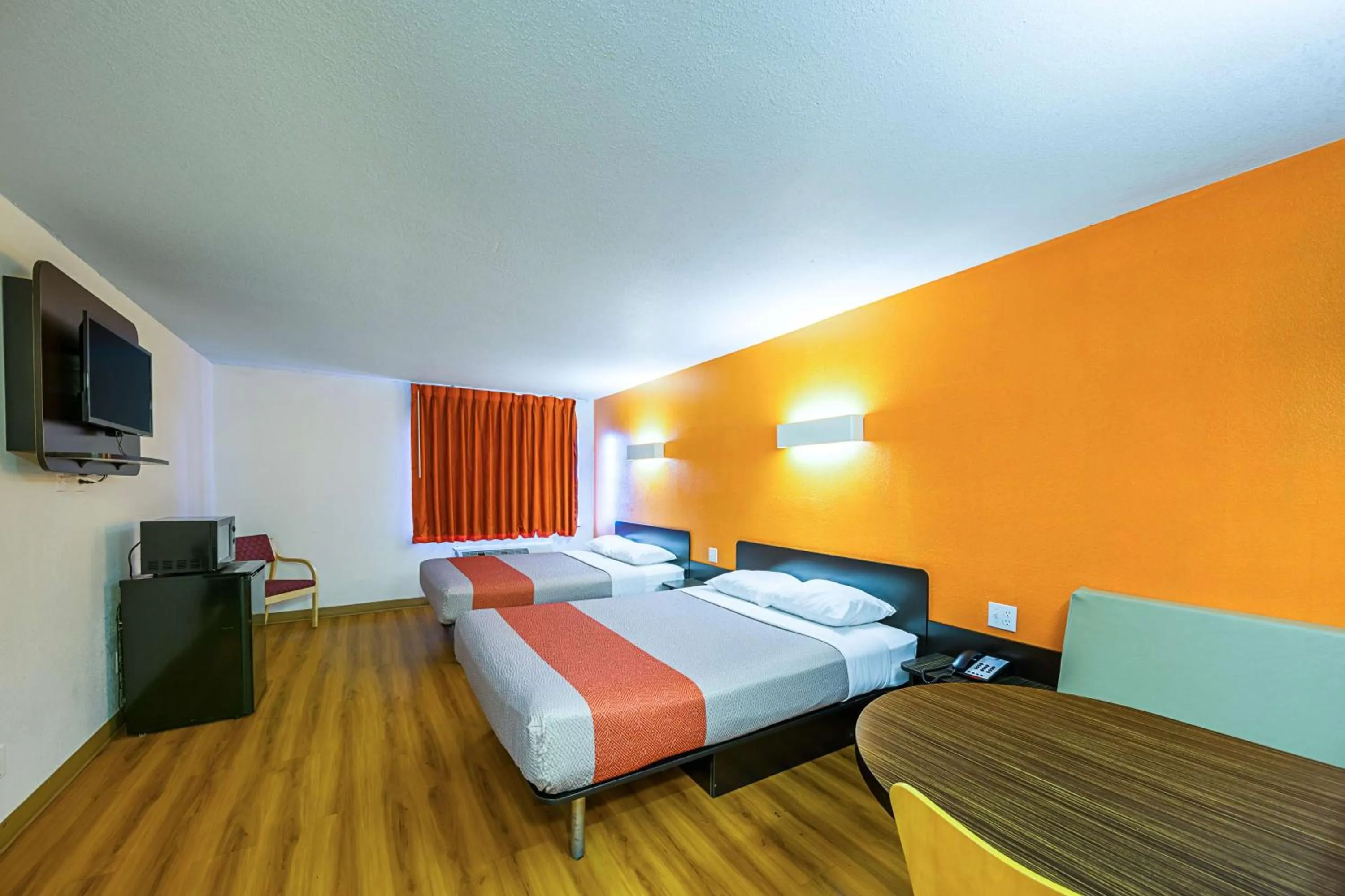 Queen Room with Two Queen Beds - single occupancy - Non-Smoking in Motel 6-Amarillo, TX