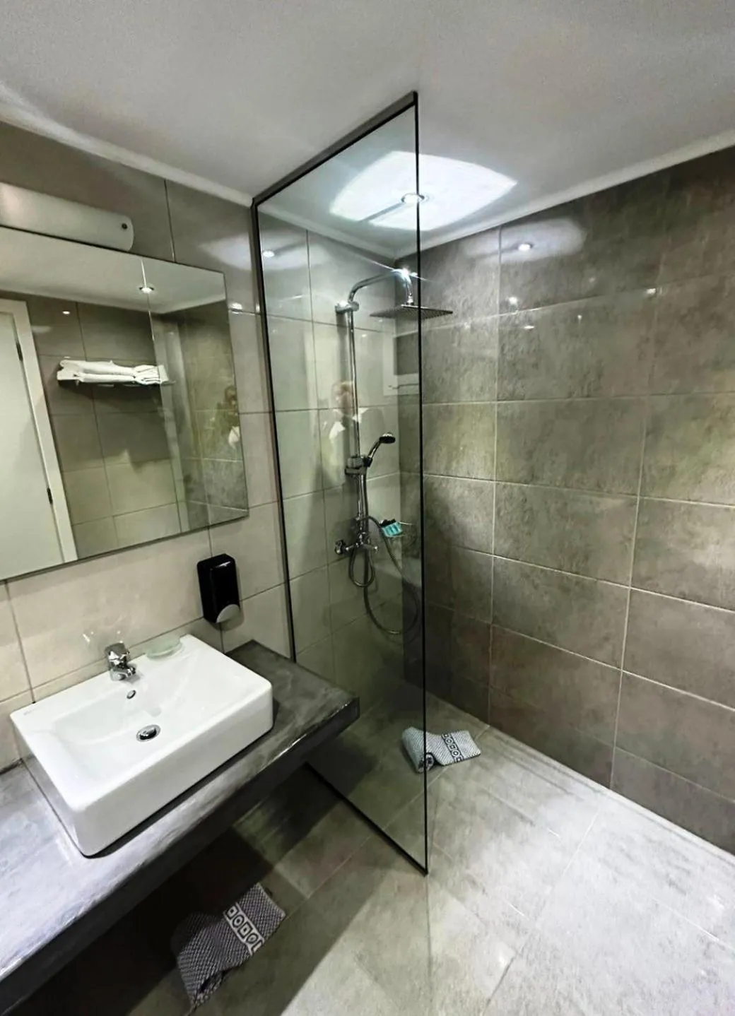 Junior Family Suite (4 guests) in Faedra Beach