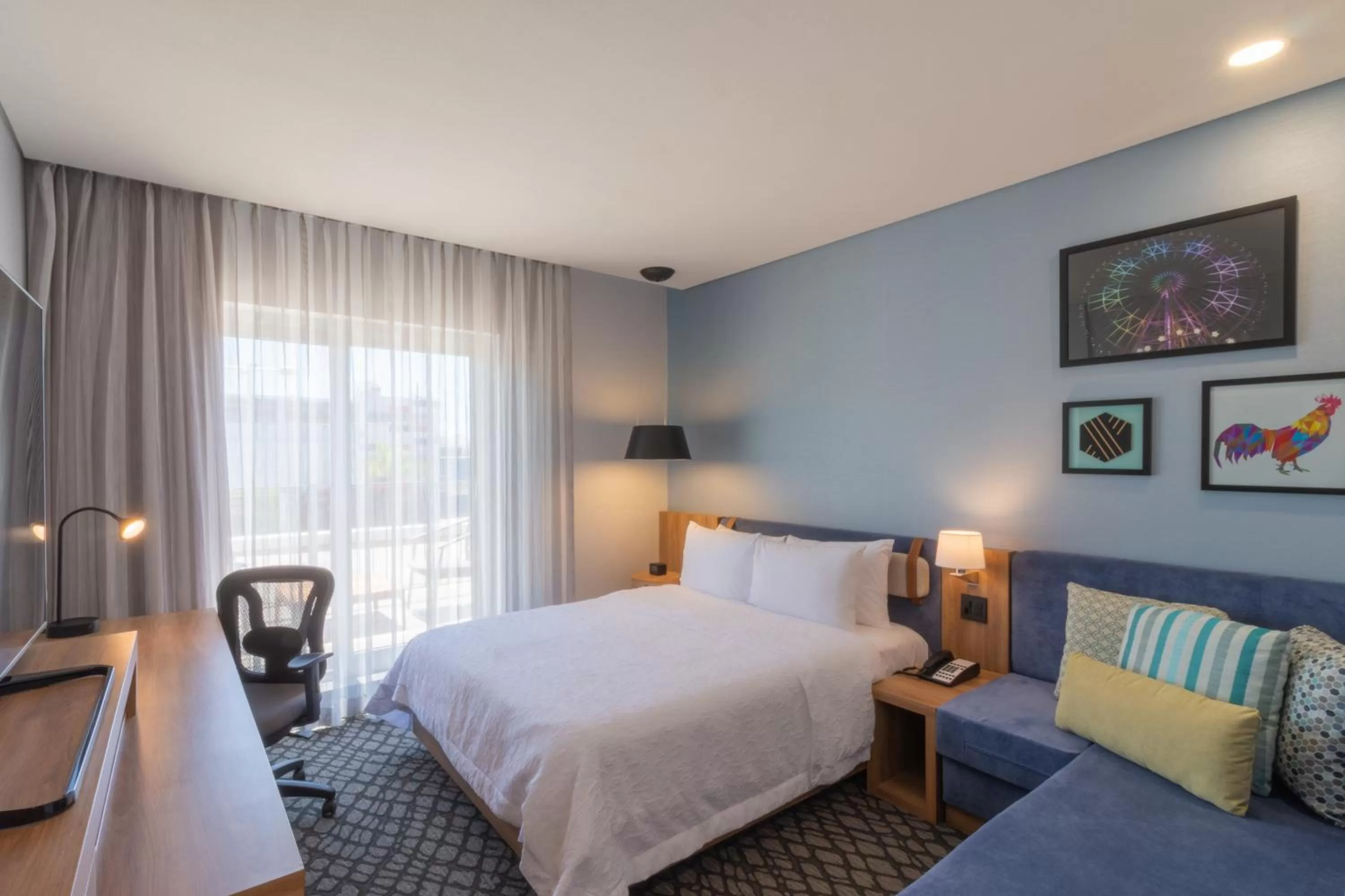 Queen Room with Balcony - Non-Smoking in Hampton by Hilton Aguascalientes Downtown