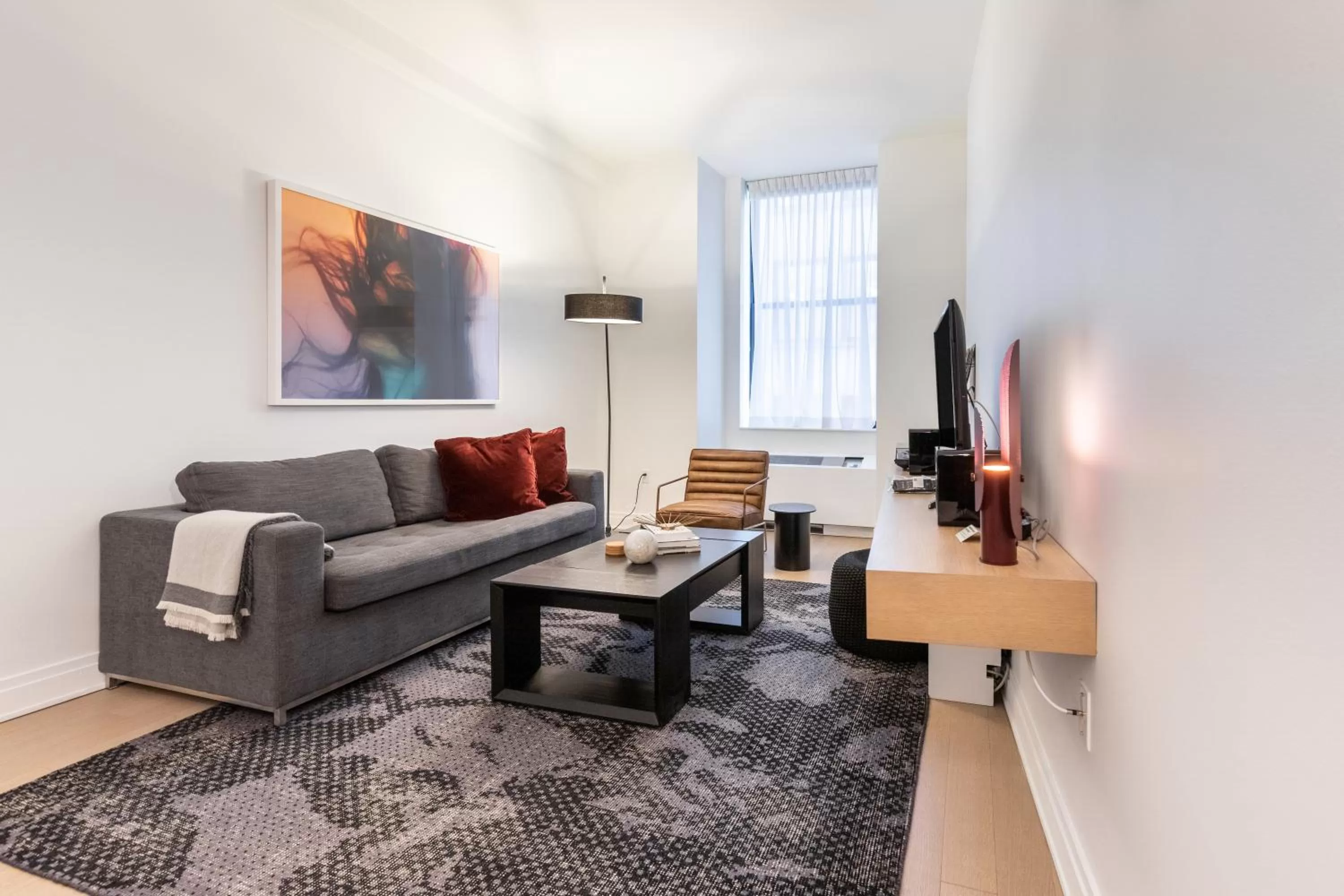 Mint House 70 Pine by Kasa