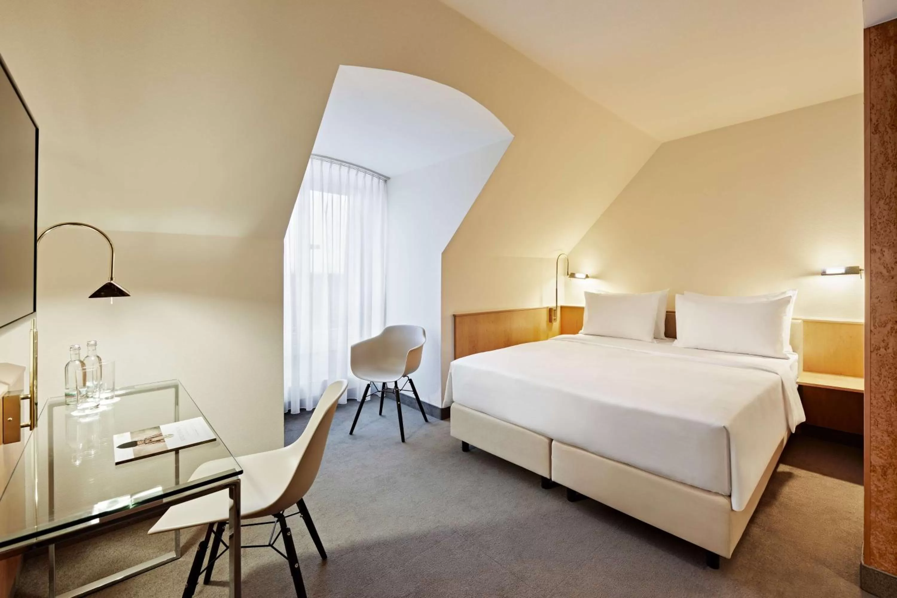Queen Room in Lindner Hotel Dusseldorf Airport, part of JdV by Hyatt