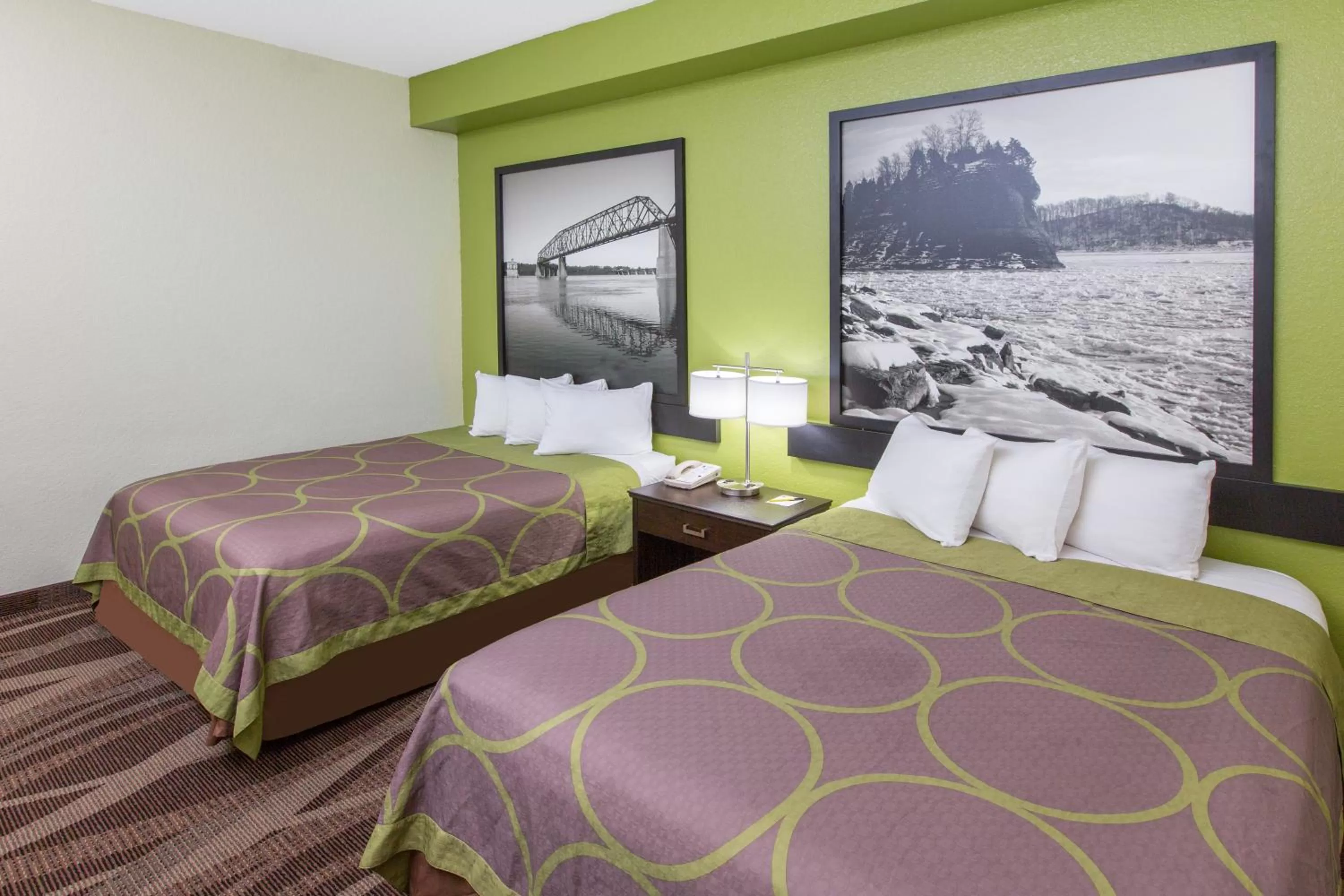 One-Bedroom Suite with Two Queen Beds - Non-Smoking in Super 8 by Wyndham Southaven