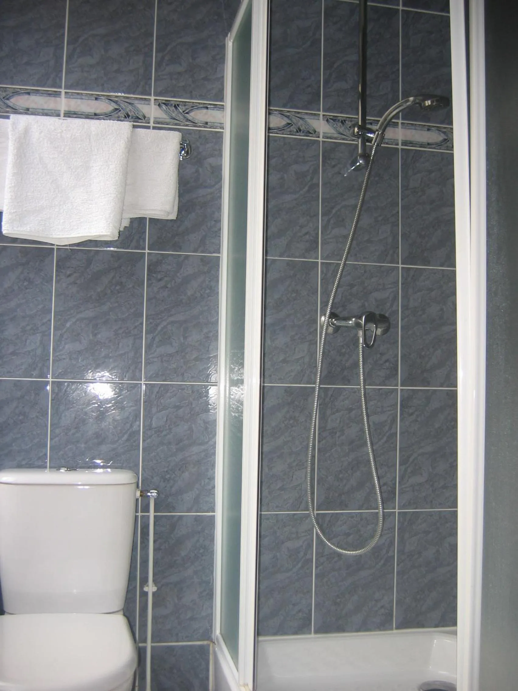 Quadruple Room in Hotel Ferney République