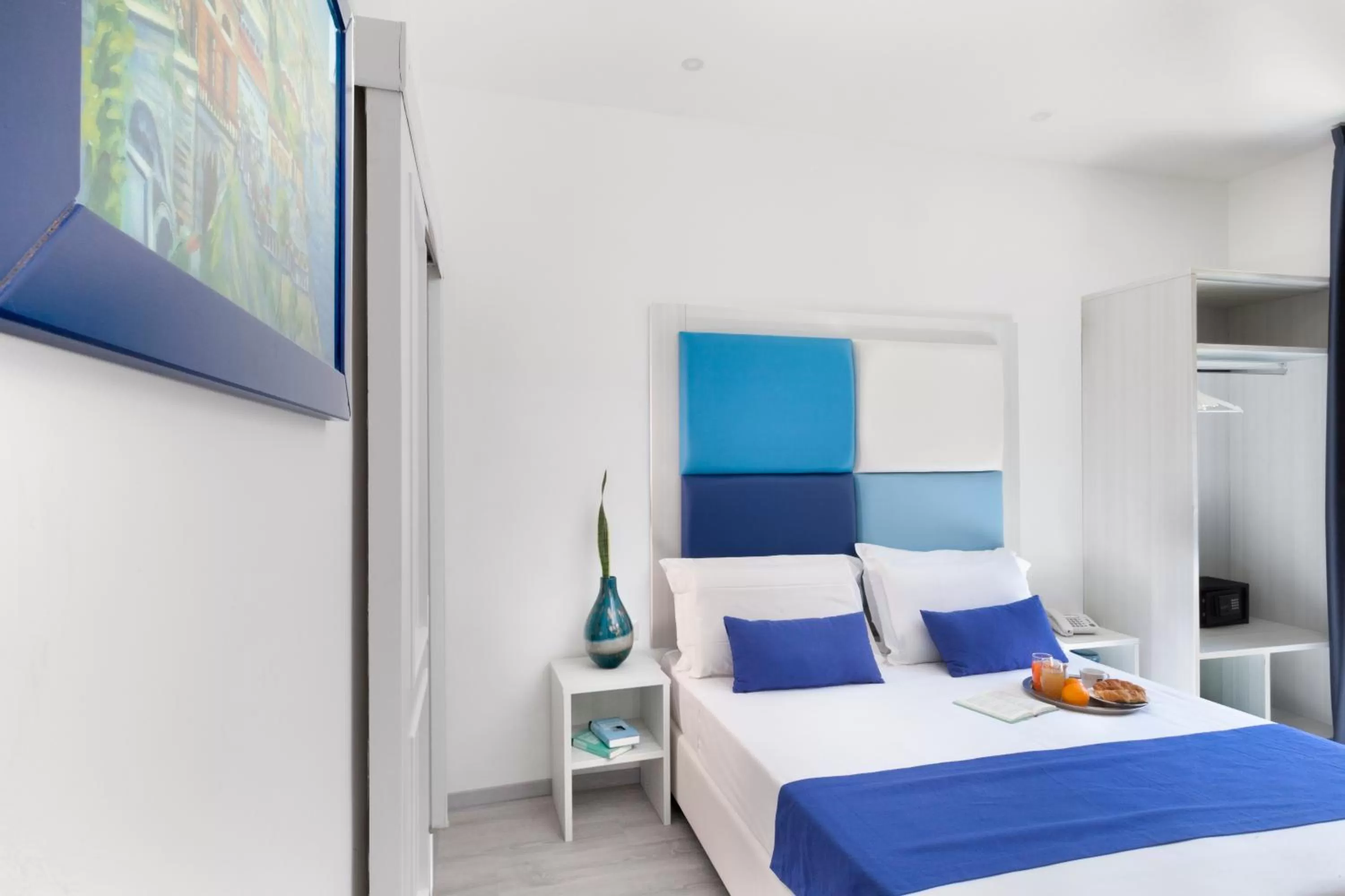 Standard Double or Twin Room in Eden Bleu