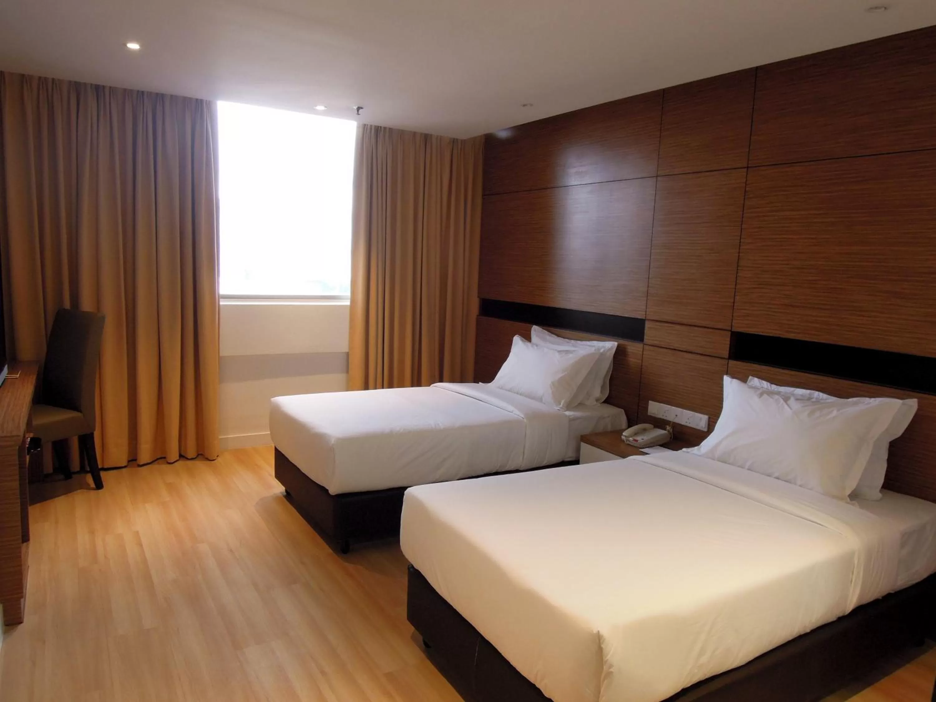 Deluxe Twin Room in Hotel Excelsior Ipoh