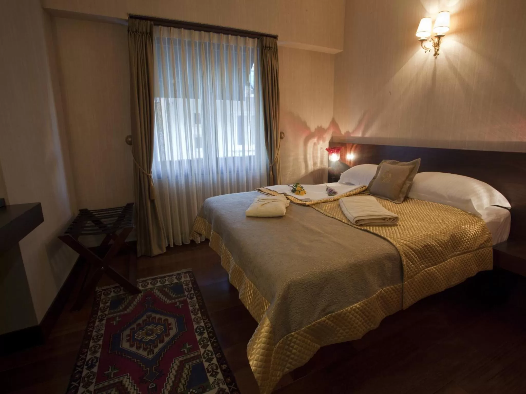 Double Room in Burckin Hotel