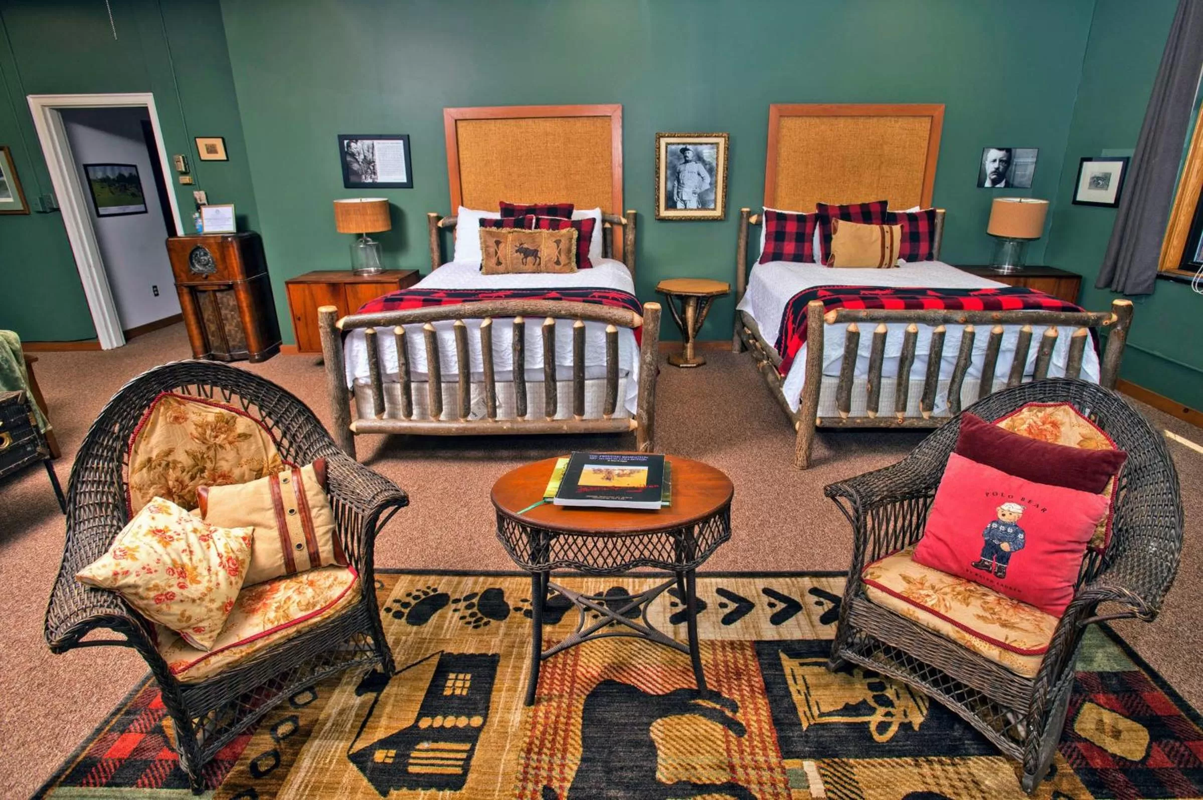 Deluxe Queen Room with Two Queen Beds in Sherman Inn