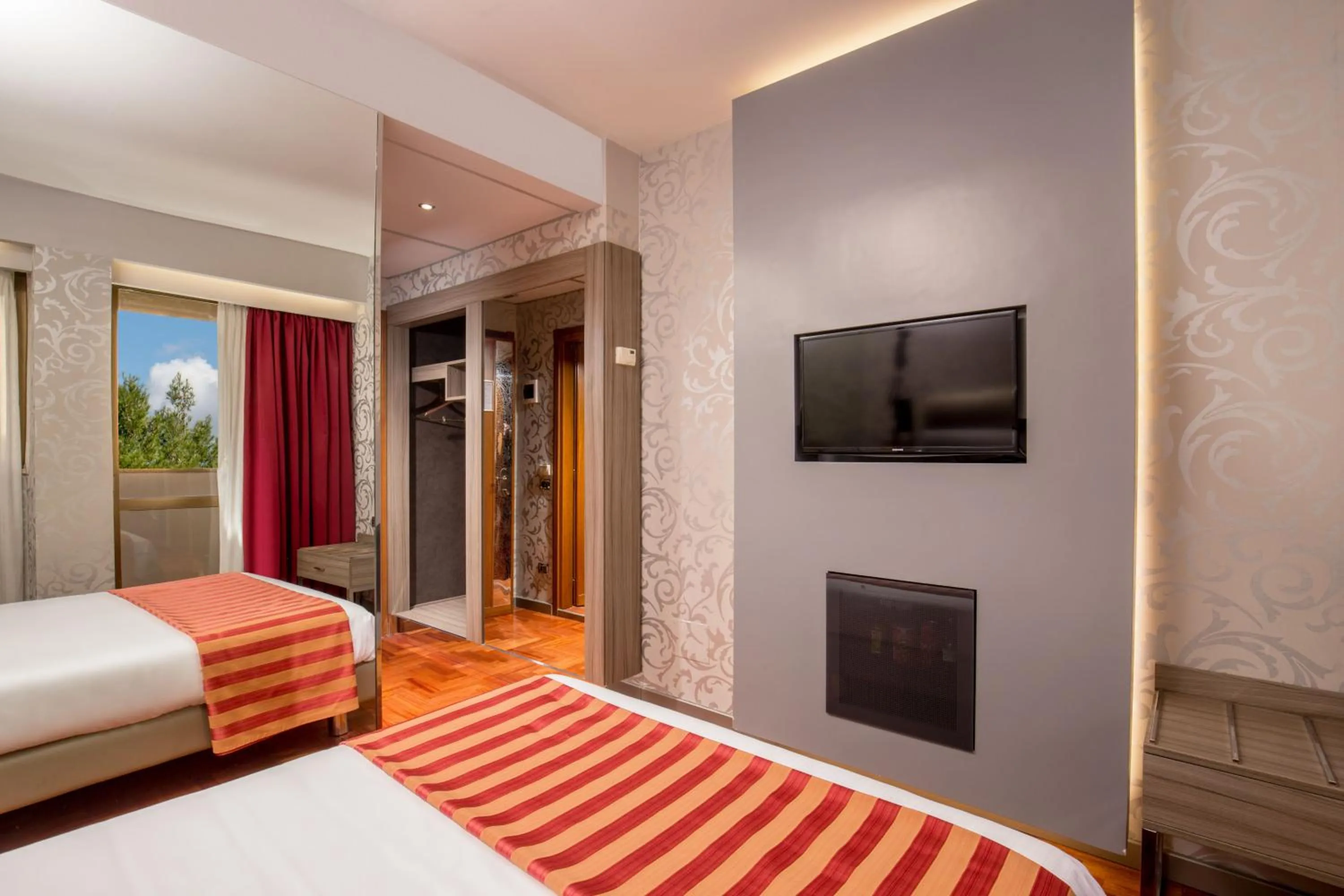 Standard Triple Room in Enea Hotel Pomezia