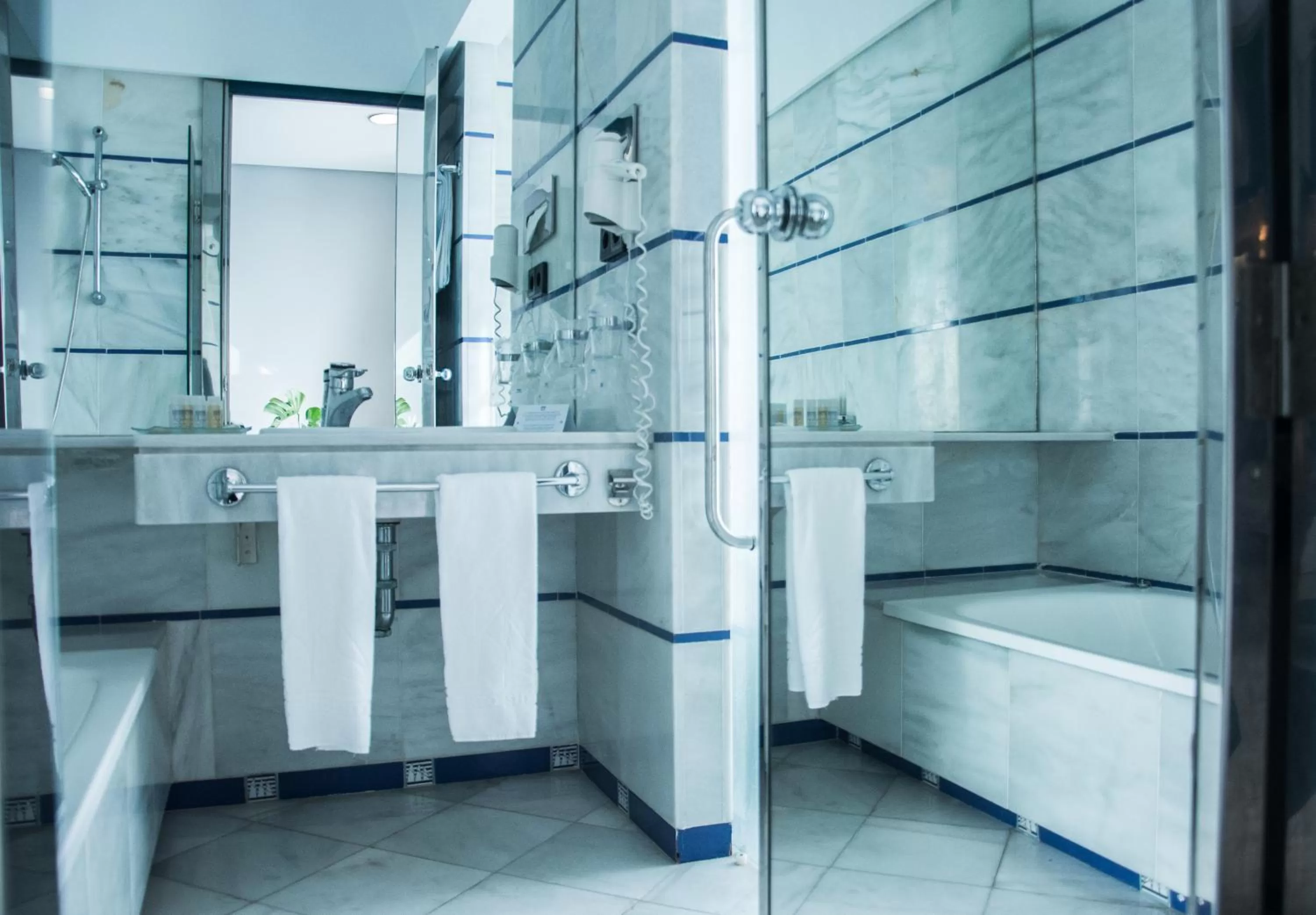 Junior Suite in Hotel Puerto Sherry