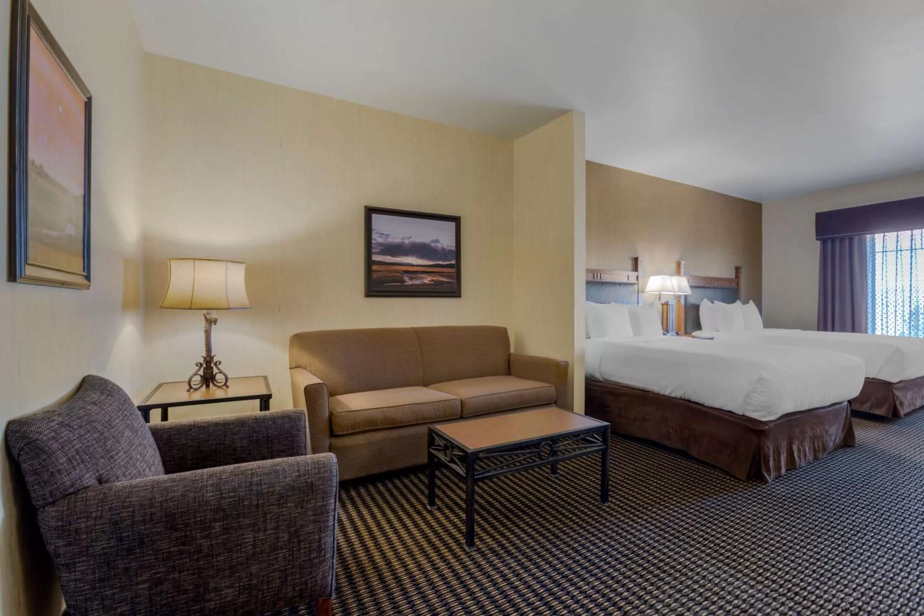 Queen Suite - Disability Access/Non-Smoking in Best Western PLUS Bryce Canyon Grand Hotel