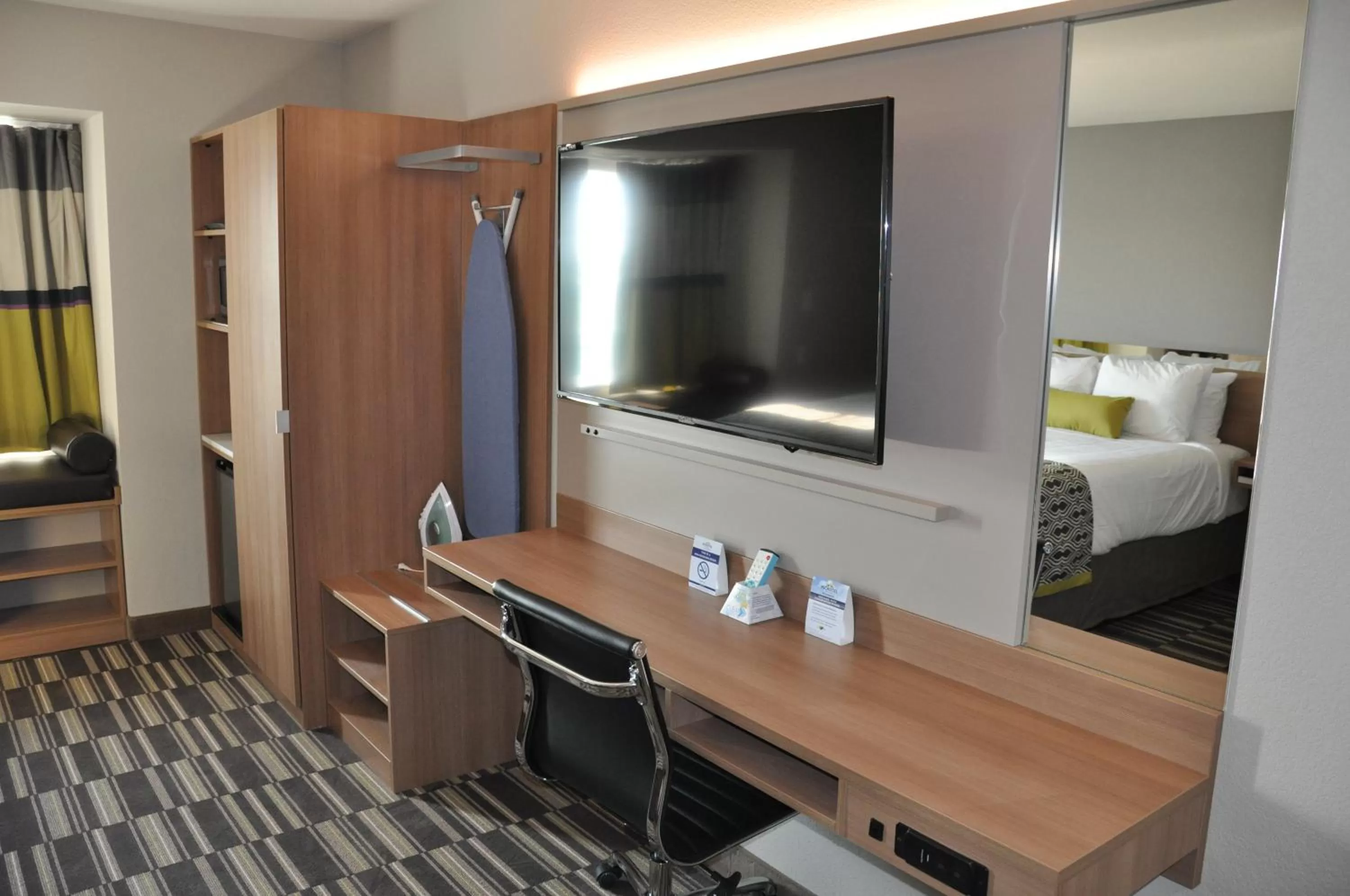 King Suite with Bath Tub - Mobility/Hearing Accessible - Non-Smoking in Microtel Inn & Suites by Wyndham Lubbock