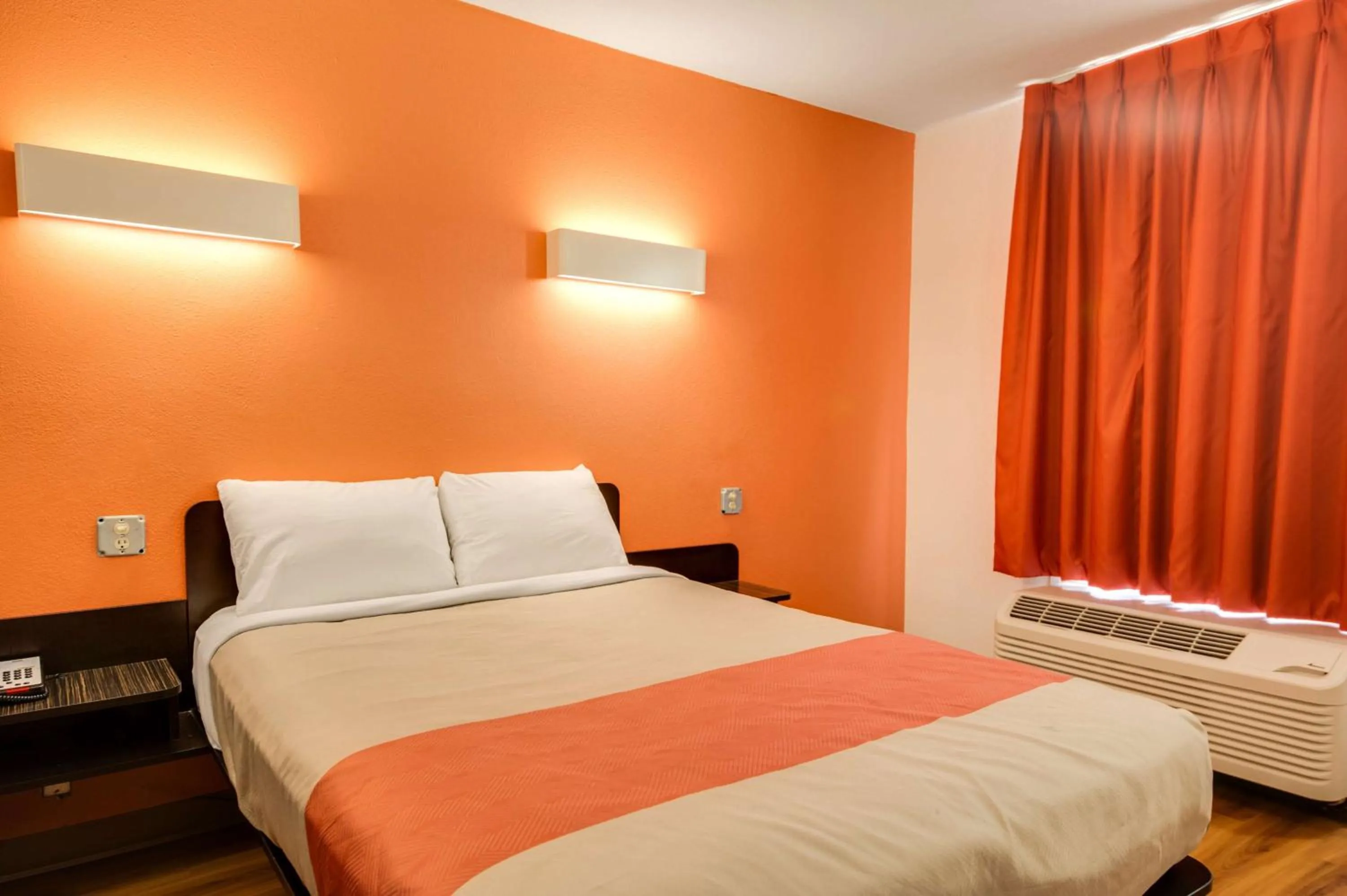 Double Room - single occupancy - Non-Smoking  in Motel 6-Jennings, LA