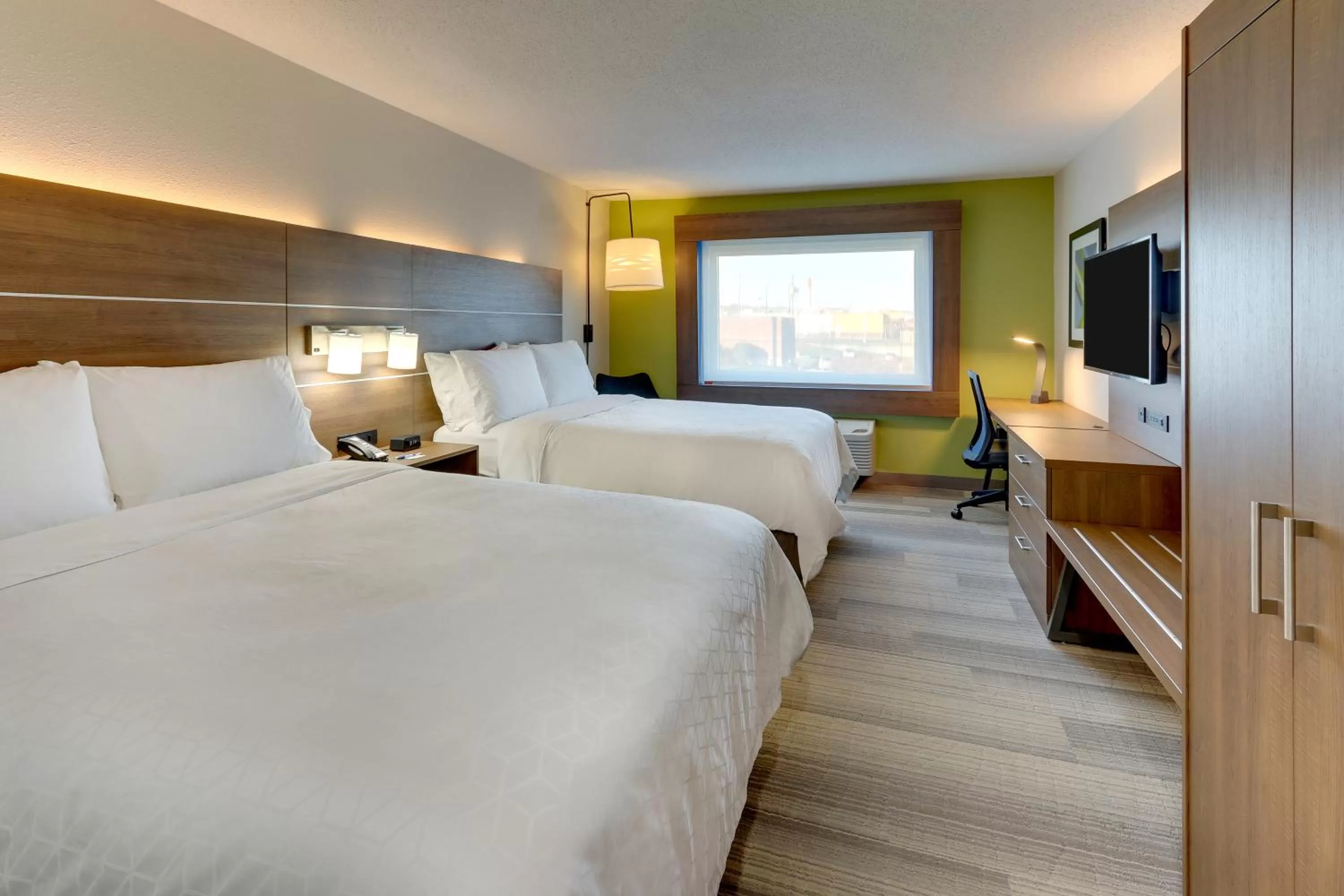 Standard Queen Room with Two Queen Beds in Holiday Inn Express - Cincinnati North - Monroe by IHG