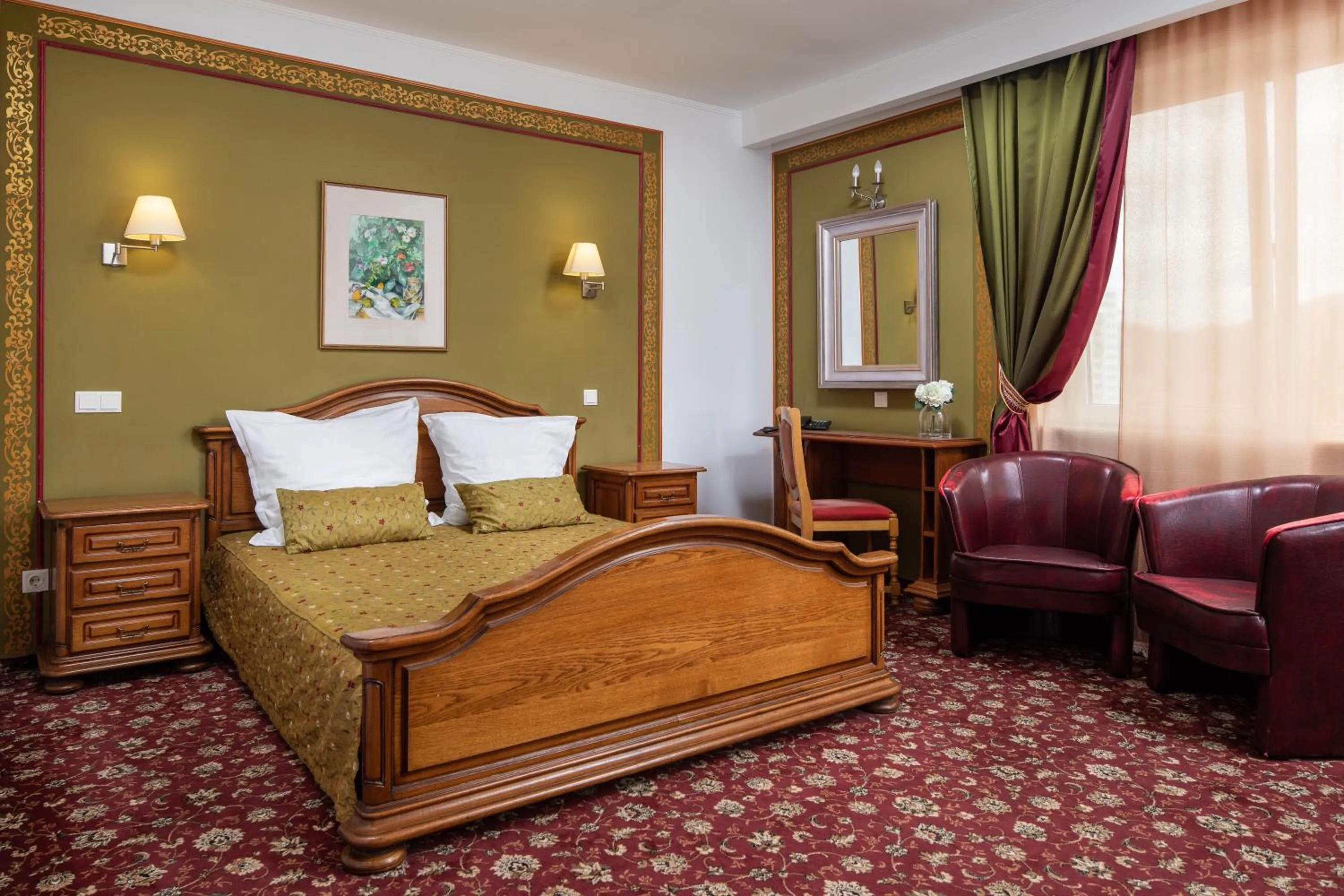 Deluxe Triple Room with Balcony - single occupancy in Grand Hotel