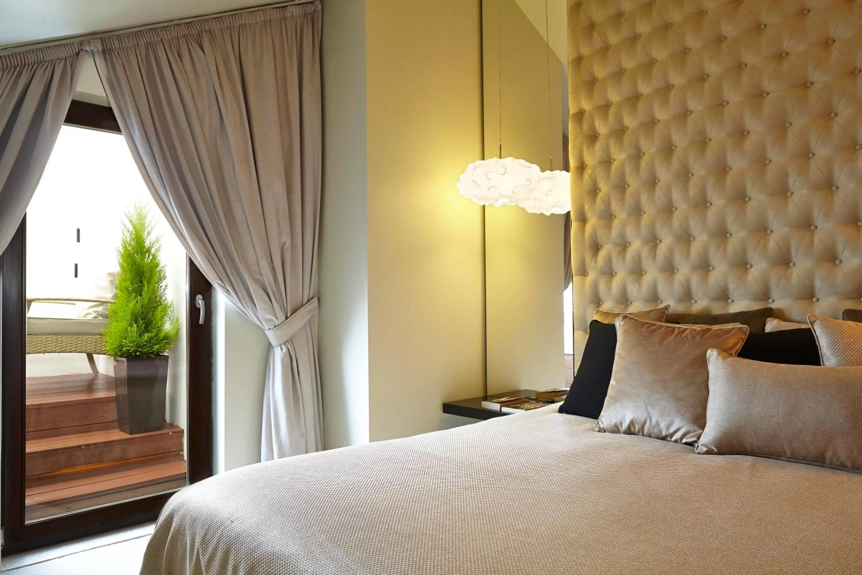 Suite with Terrace in 9Hotel Mercy