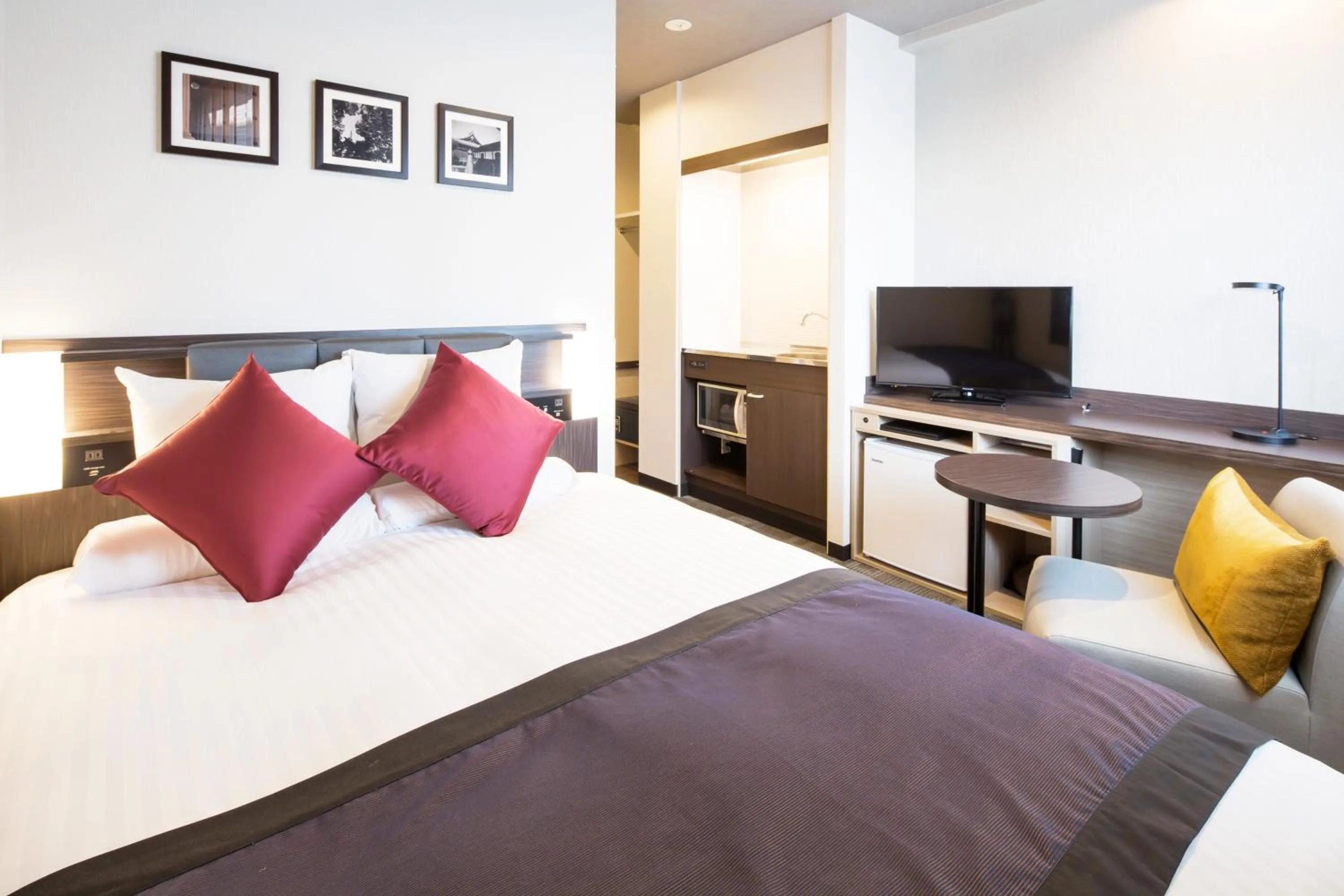 Standard  Double Room - single occupancy - Non-Smoking in HOTEL MYSTAYS Kanda