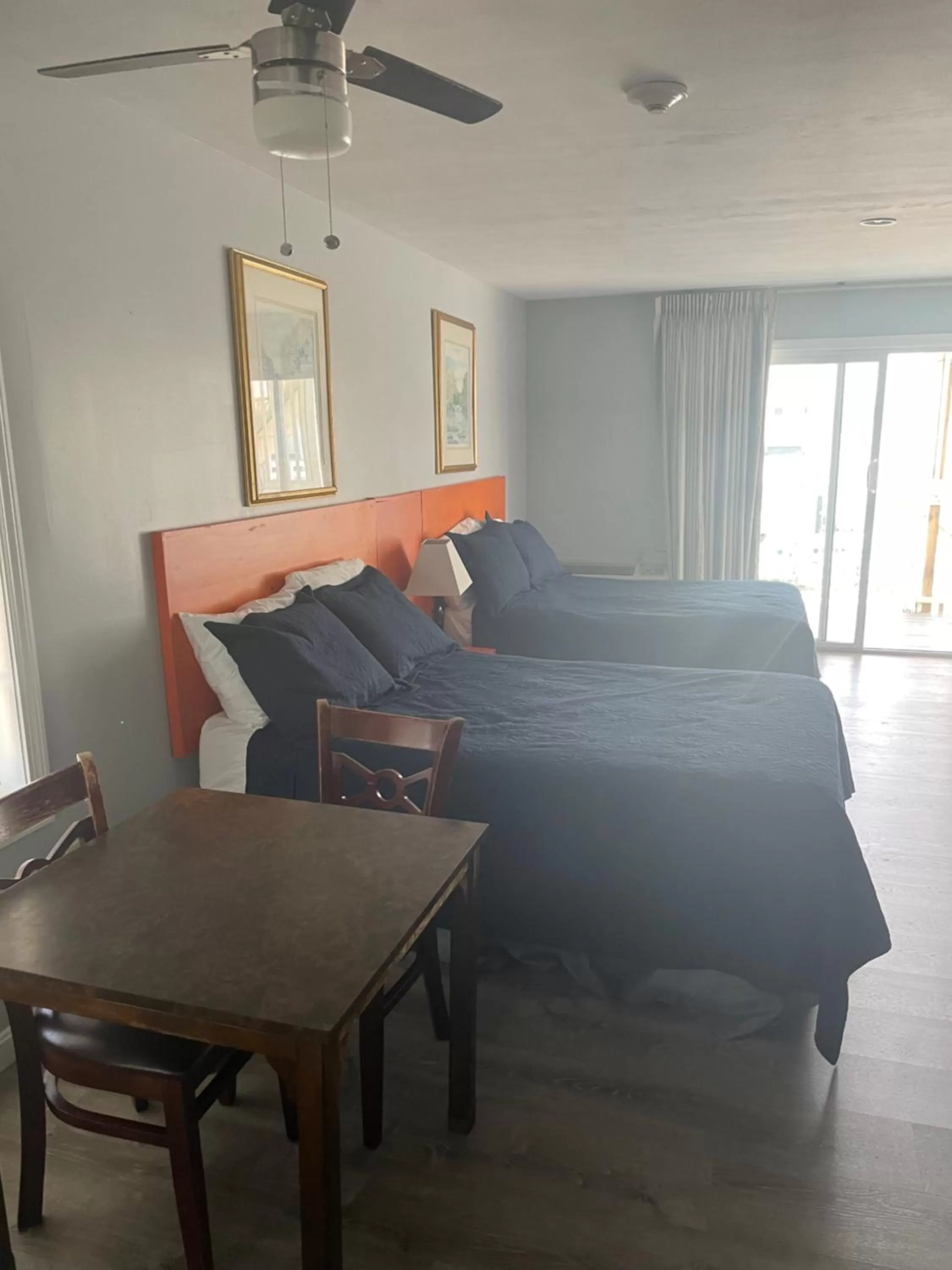 Superior Studio in Ships Inn