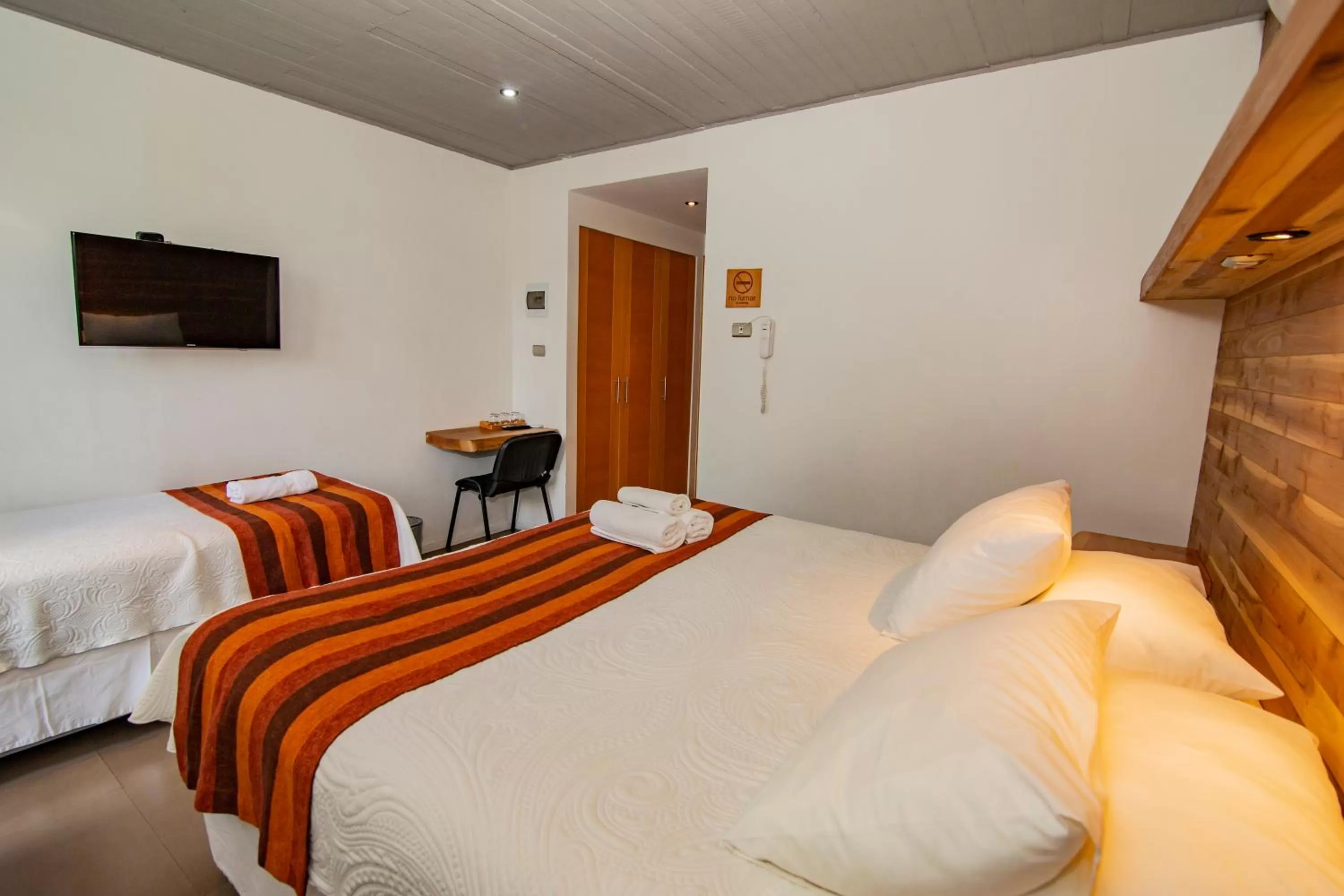 Standard Triple Room in Hotel Cumbres del Sur