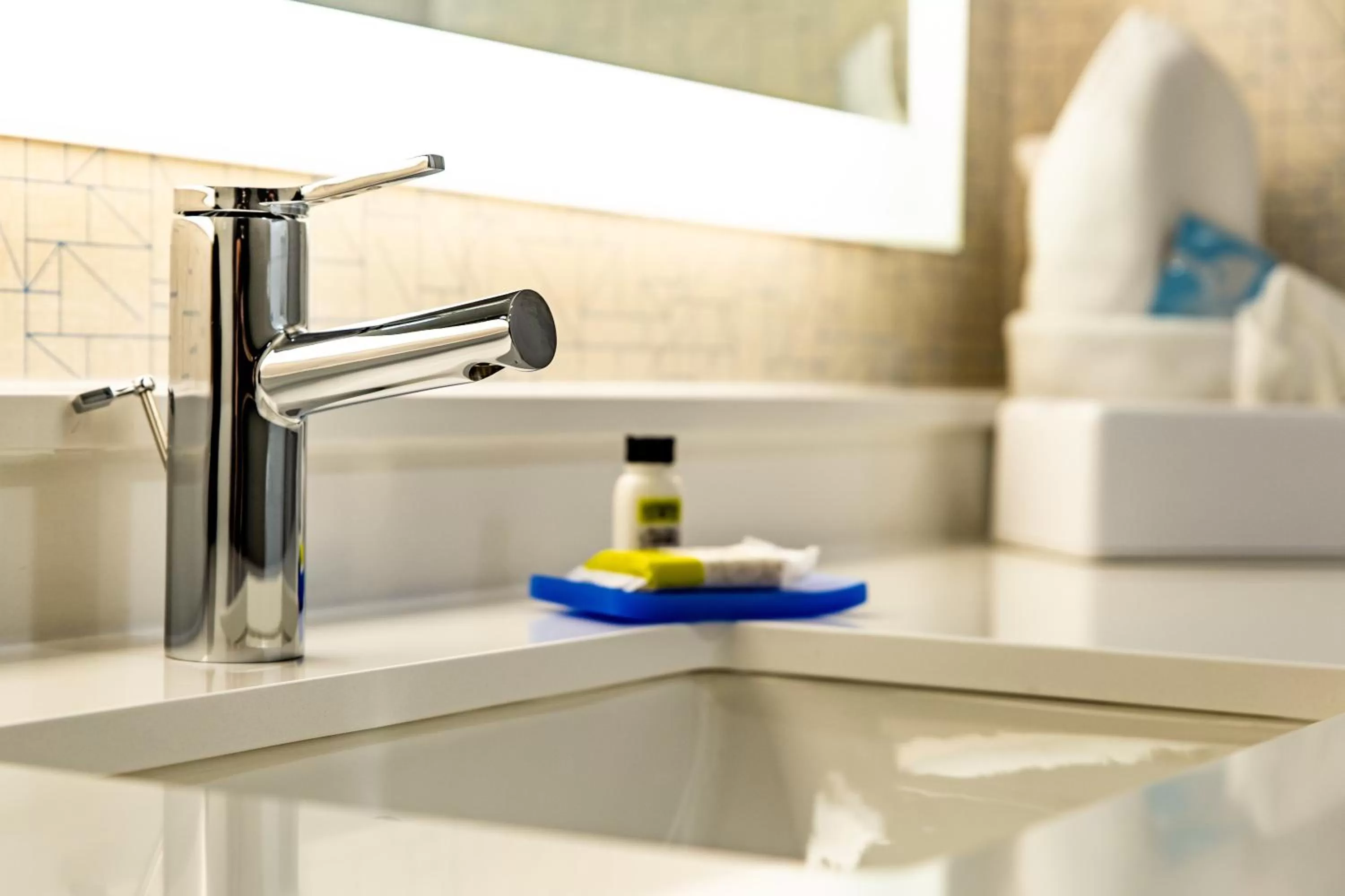 Quen Room with Two Queen Bed - Oversize Room in Holiday Inn Express - Columbus - Dublin, an IHG Hotel