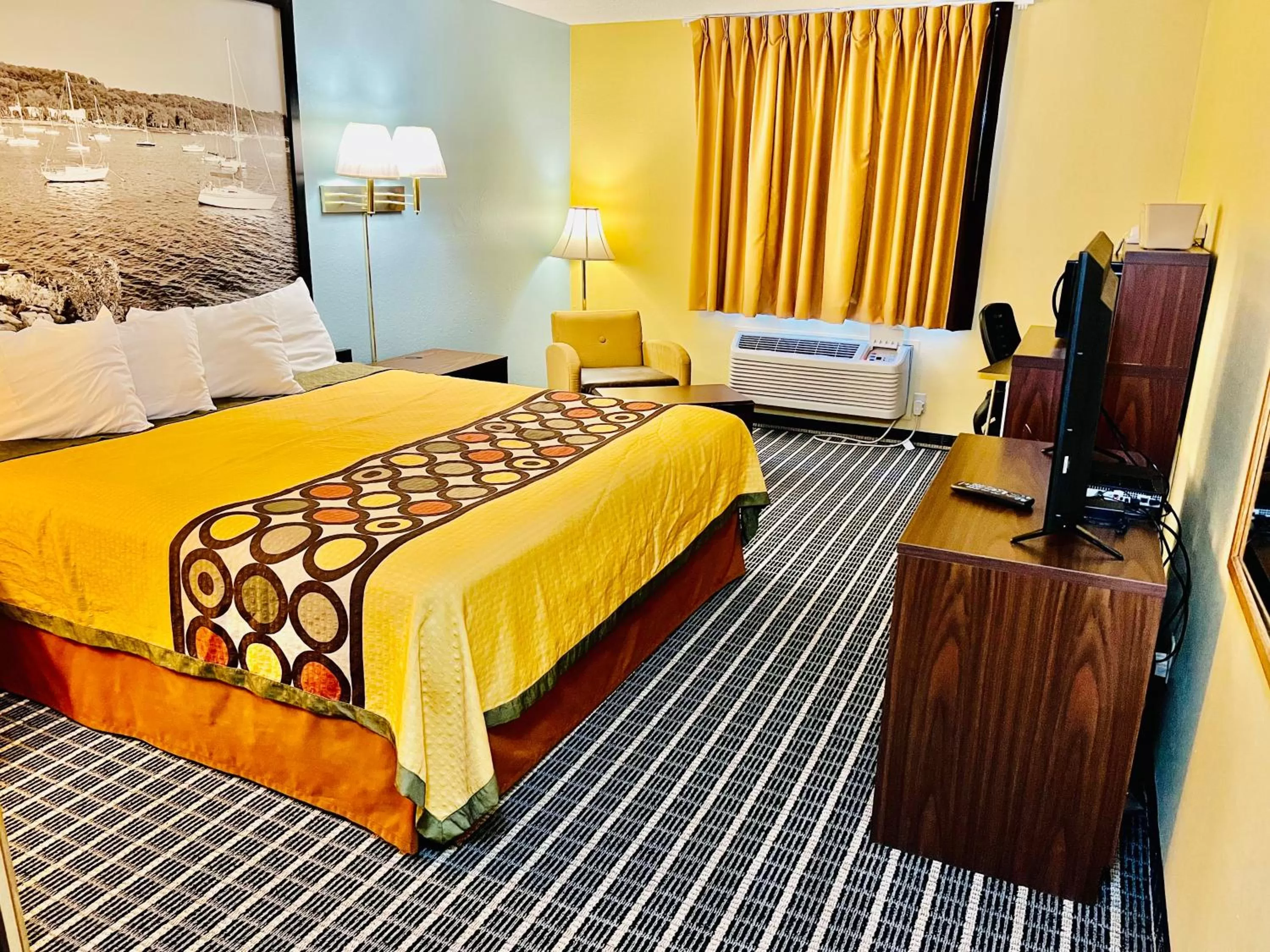 Bed in Super 8 by Wyndham Red Wing