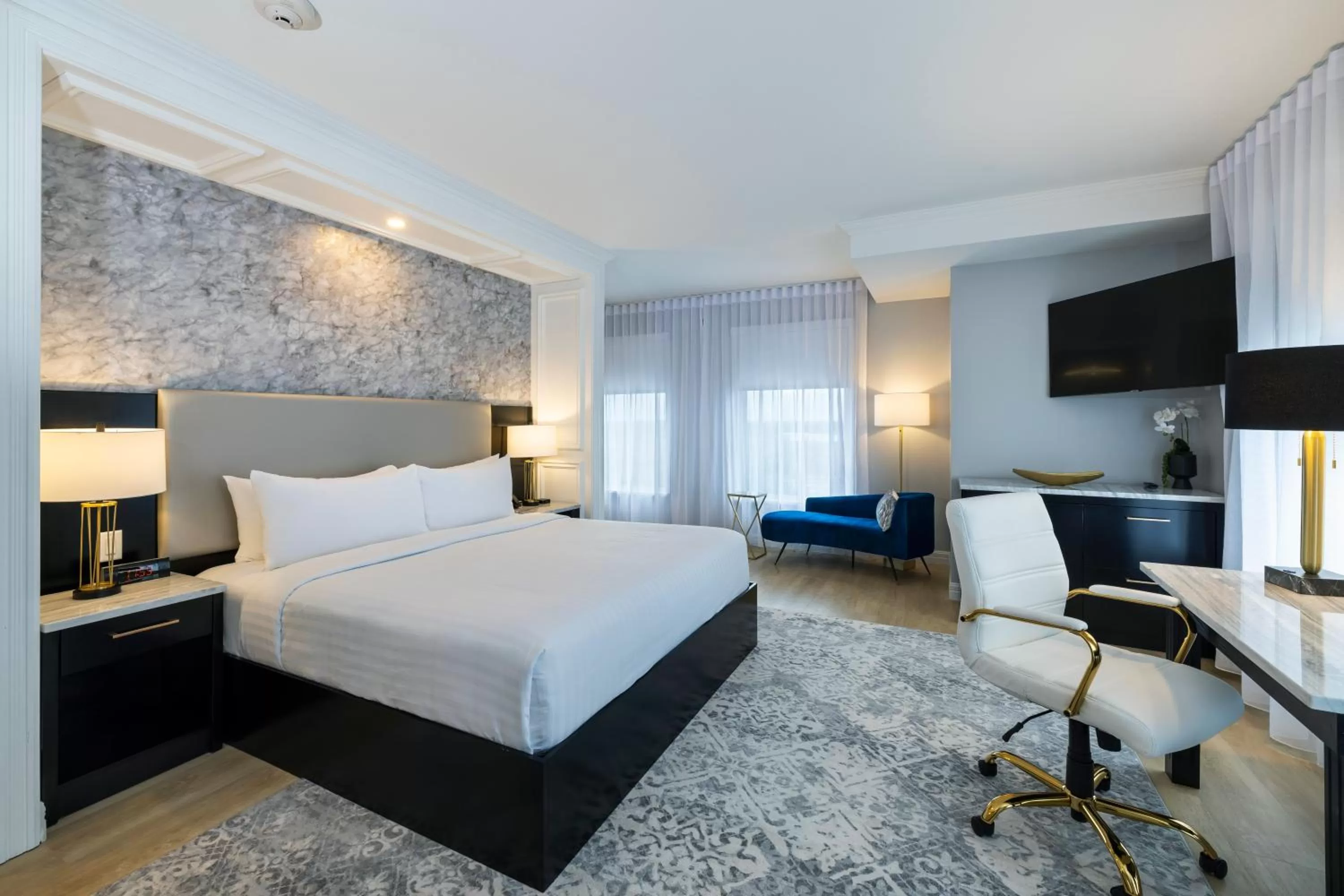 Deluxe King Room with a Walk-In Shower - Non Smoking in Halifax Tower Hotel & Conference Centre, an Ascend Collection Hotel