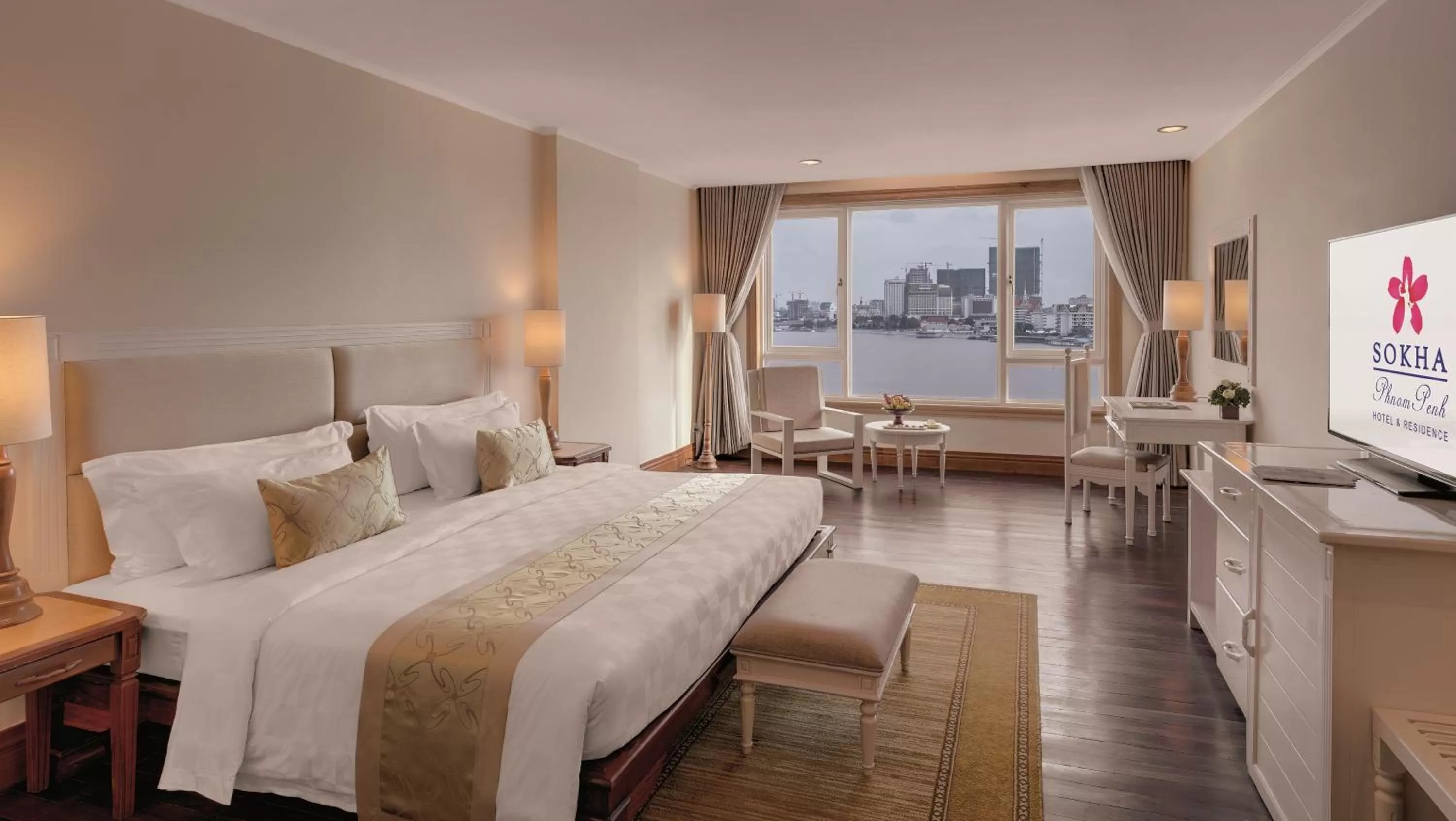 Deluxe Double or Twin Room in Sokha Phnom Penh Hotel