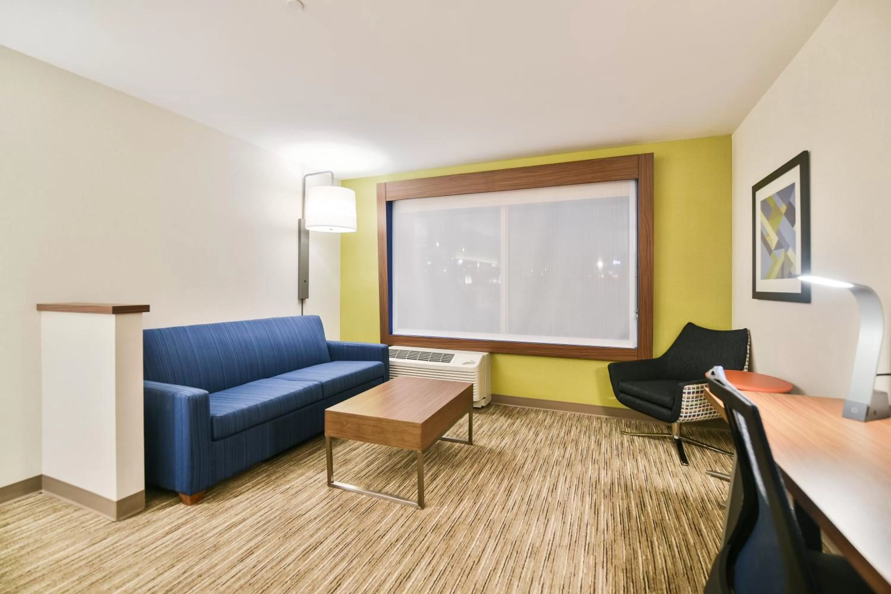 King Suite with Sofa Bed in Holiday Inn Express & Suites Lehi - Thanksgiving Point by IHG