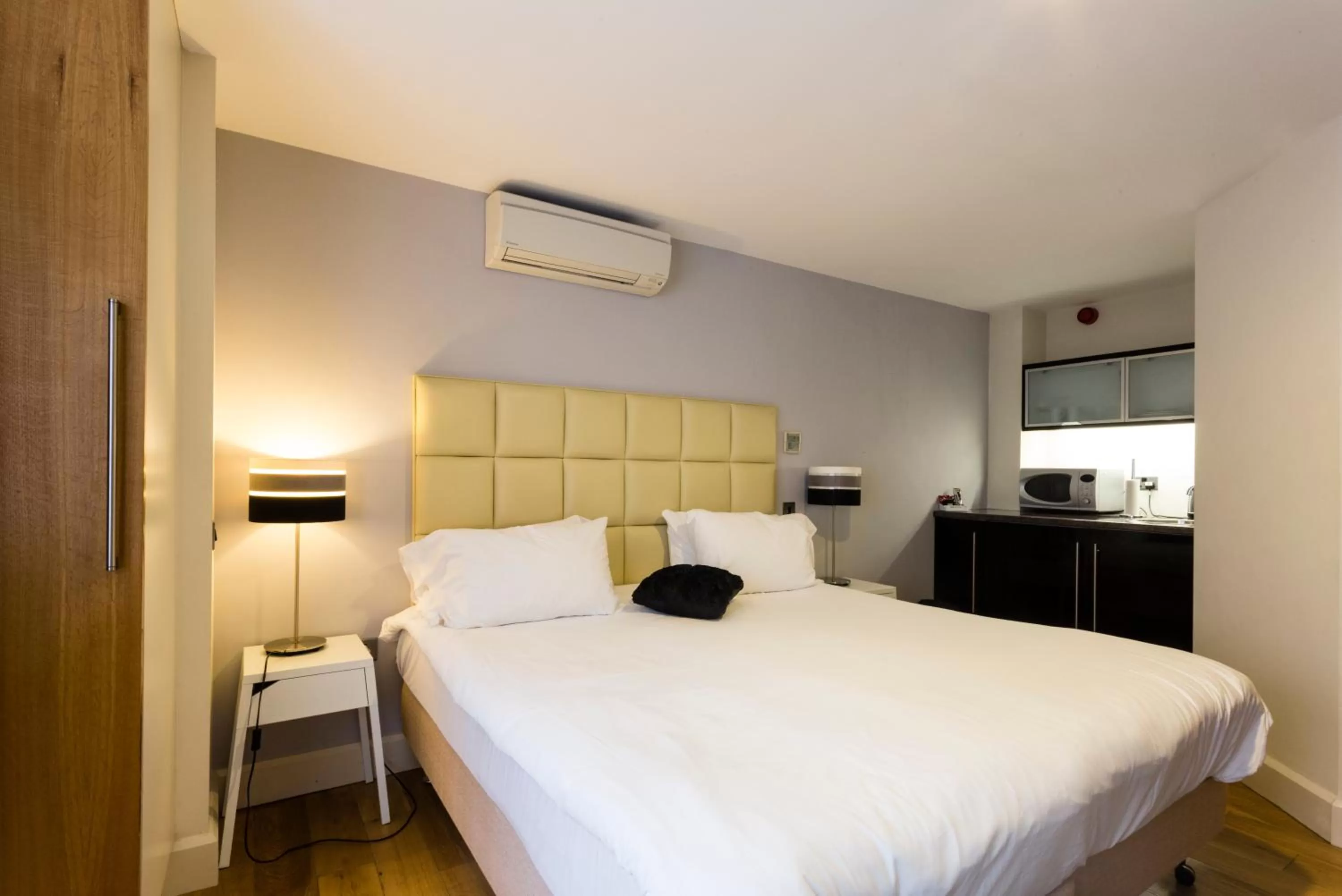 Deluxe Double Room in Ethos Hotel