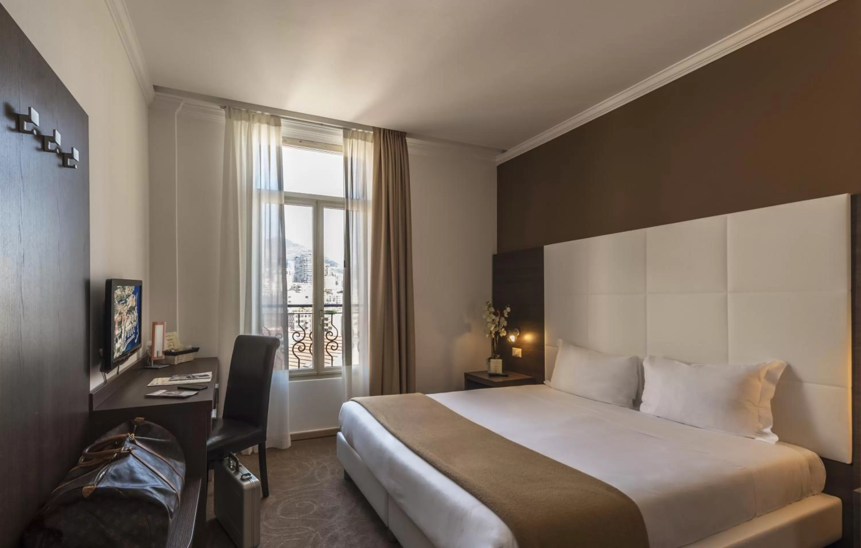 Single Room in Ambassador-Monaco