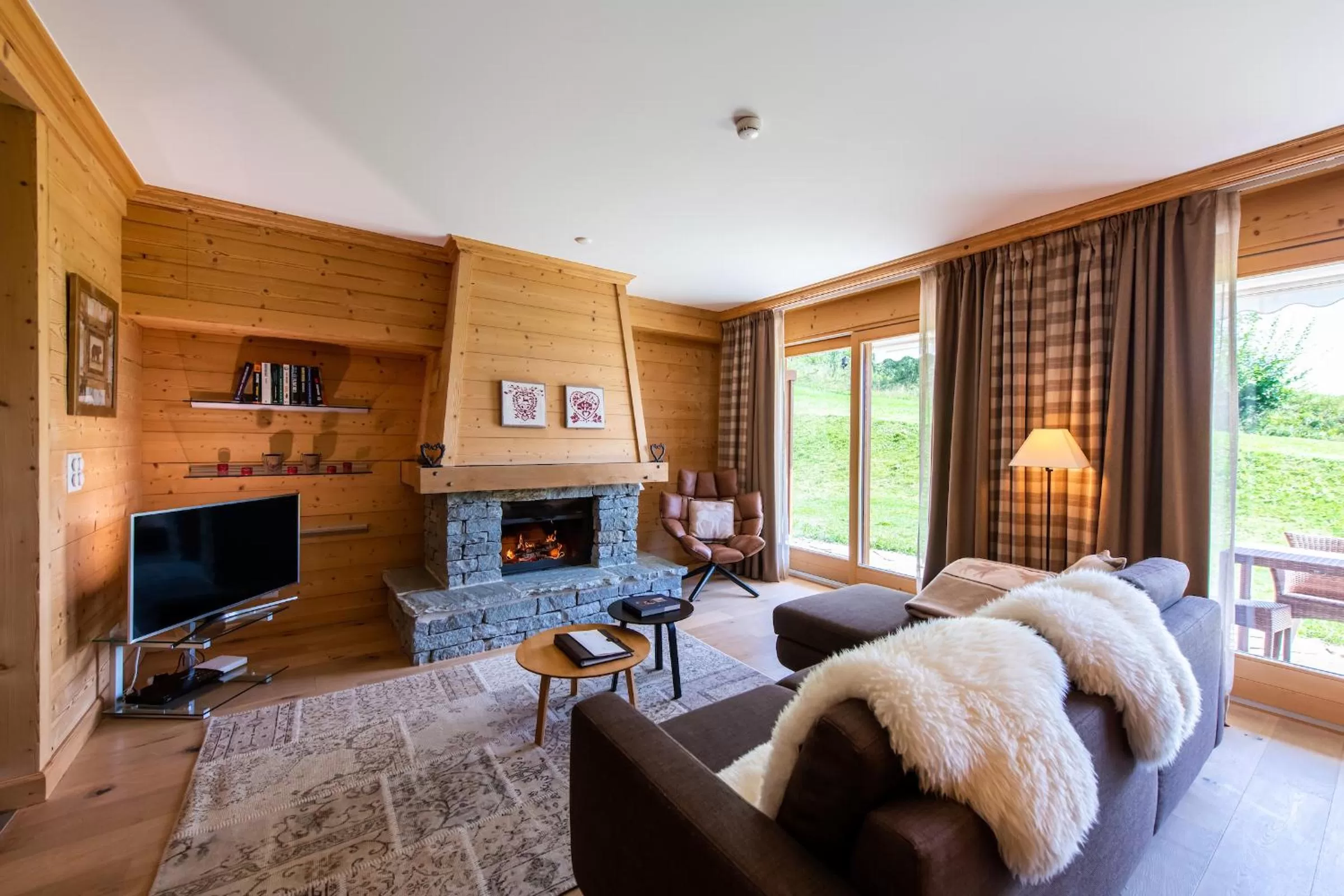 Two-Bedroom Apartment in Chalet RoyAlp Hôtel & Spa