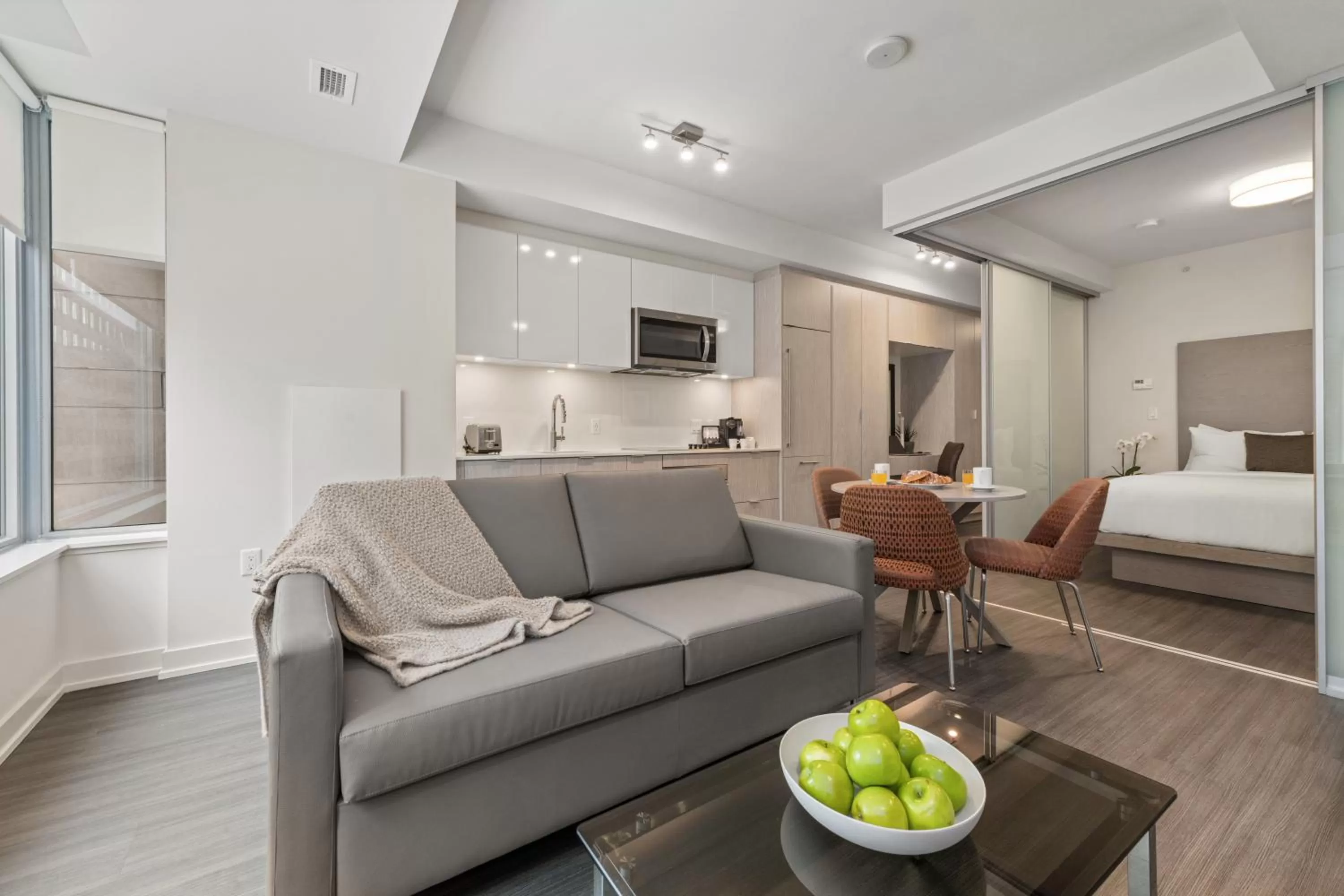 One-Bedroom Suite in reStays Ottawa