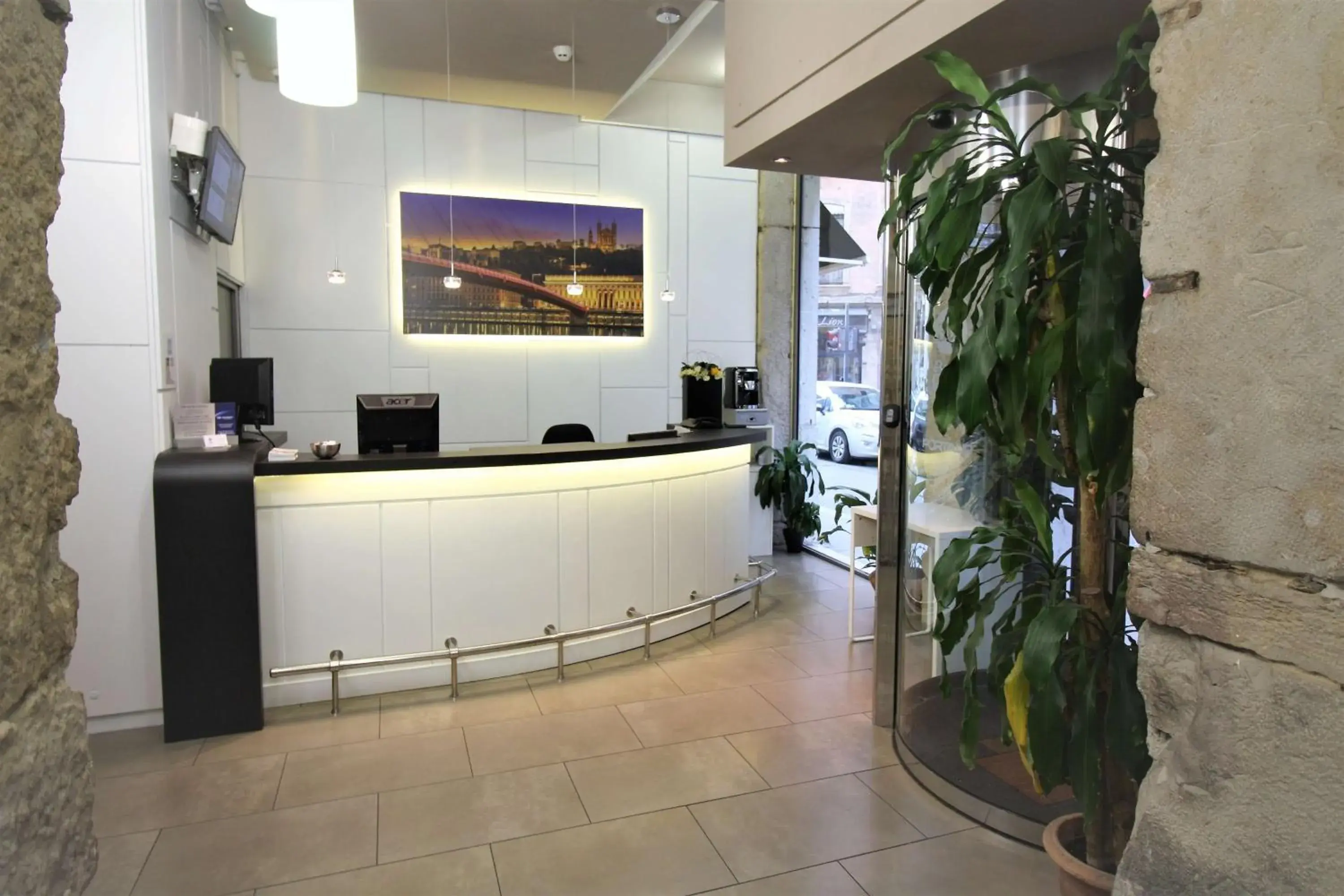 Best Western Lyon Saint-Antoine Best Western Lyon Saint-Antoine