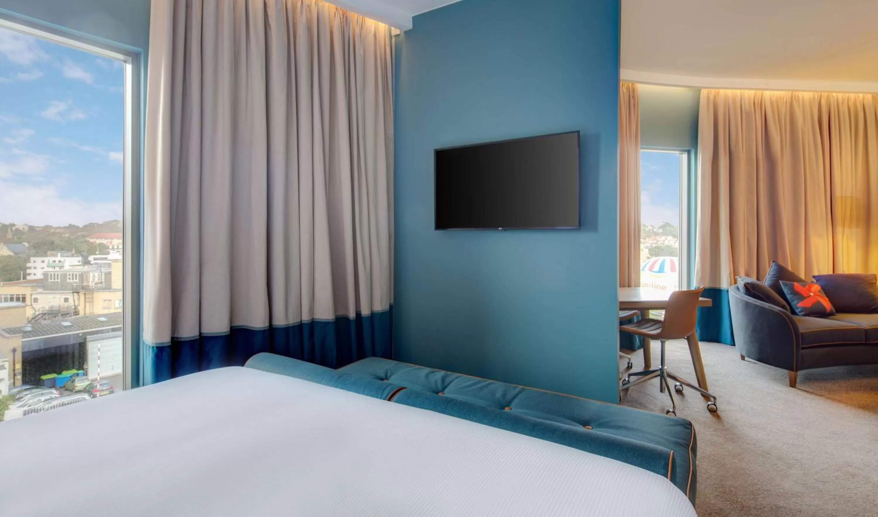 Junior Suite in Hilton Bournemouth