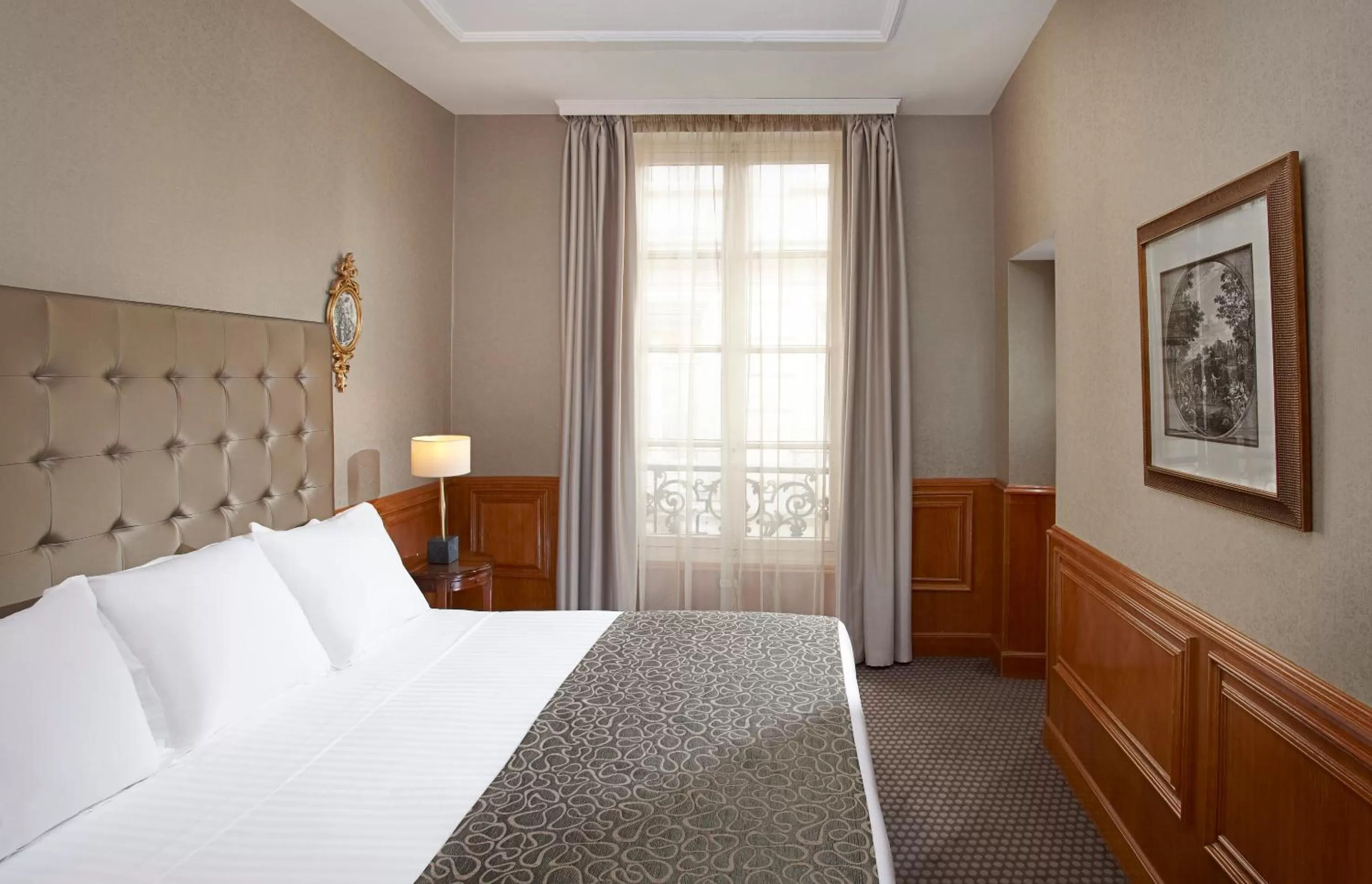 Grand Suite in Meliá Paris Vendôme