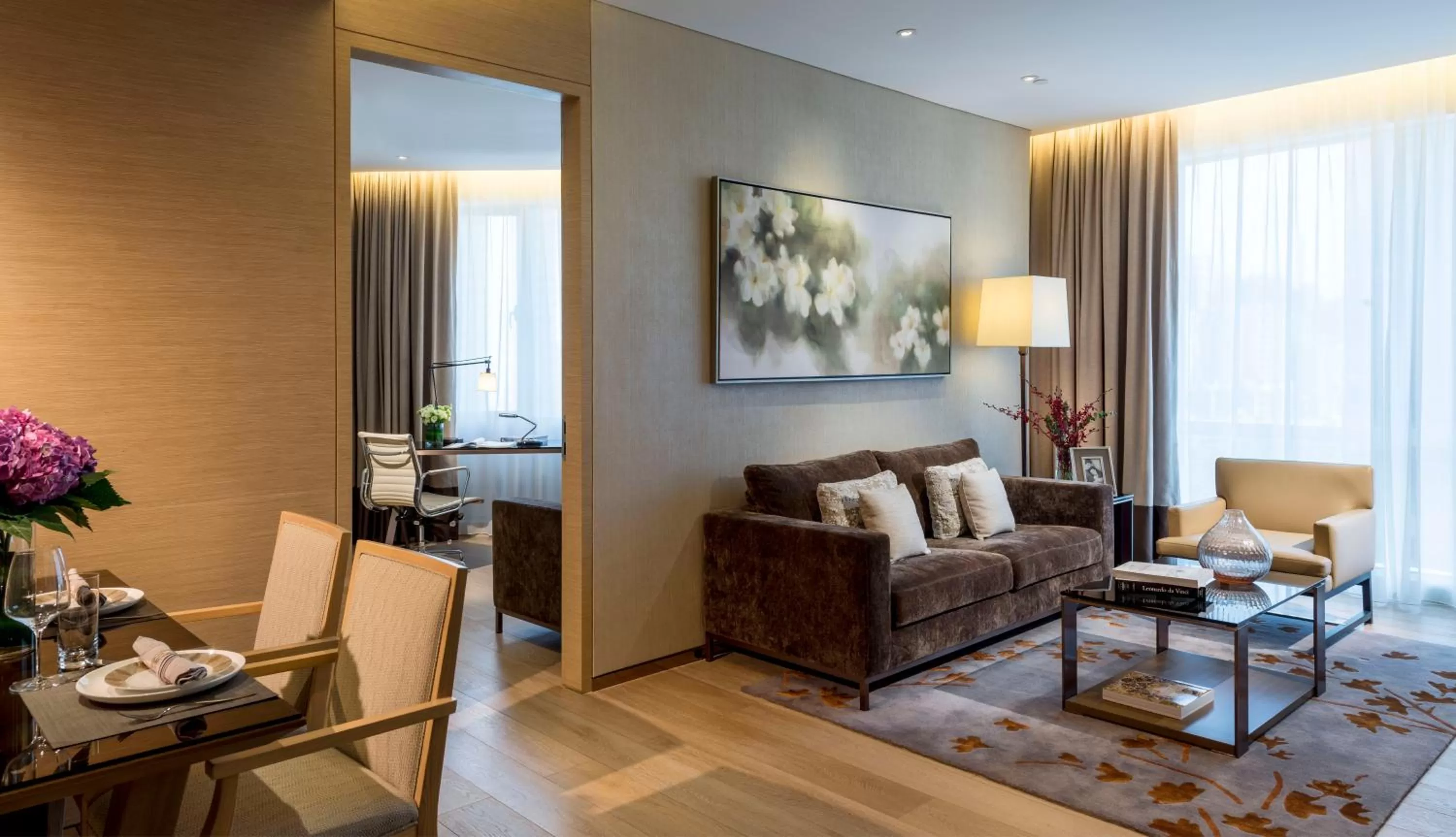 Premier One-Bedroom Suite in Fraser Suites Guangzhou