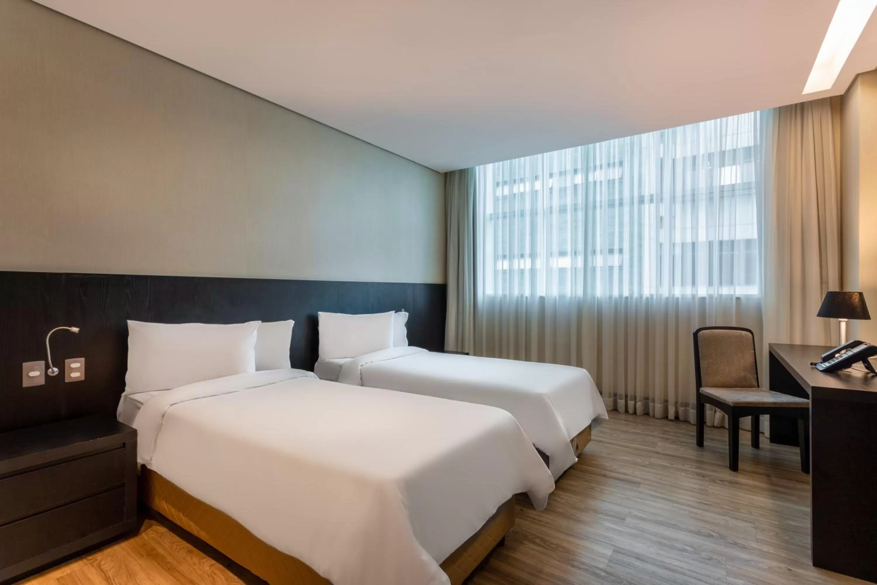 Twin Room - Non-Smoking in Tryp by Wyndham Belo Horizonte Savassi