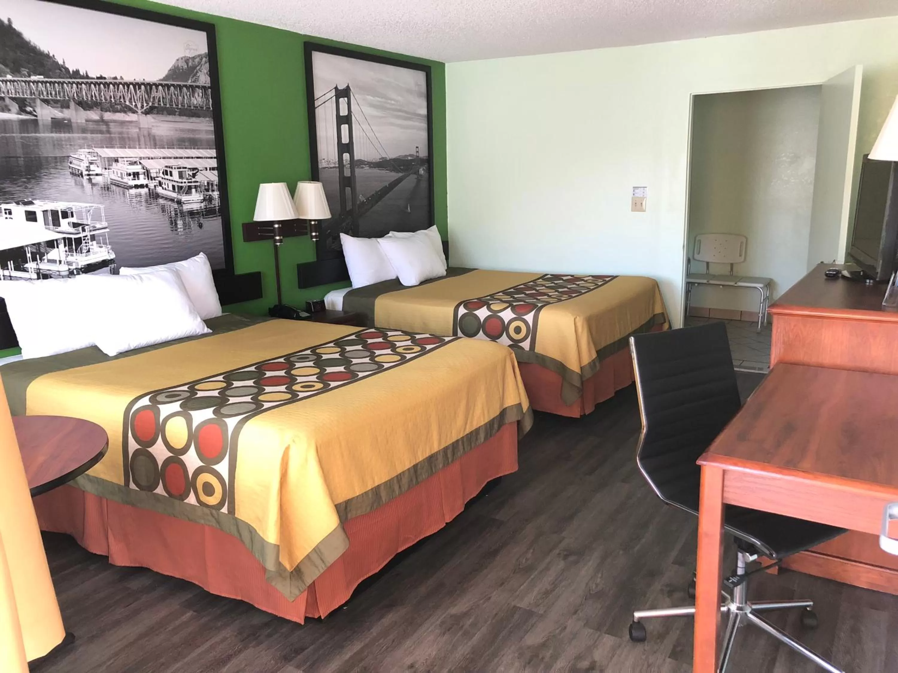 Deluxe Queen Room with Two Queen Beds -Disability Access - Non-Smoking in Super 8 by Wyndham Yreka